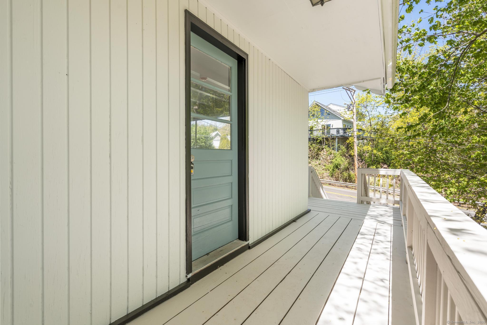 52 Short Beach, East Haven, Connecticut 06512