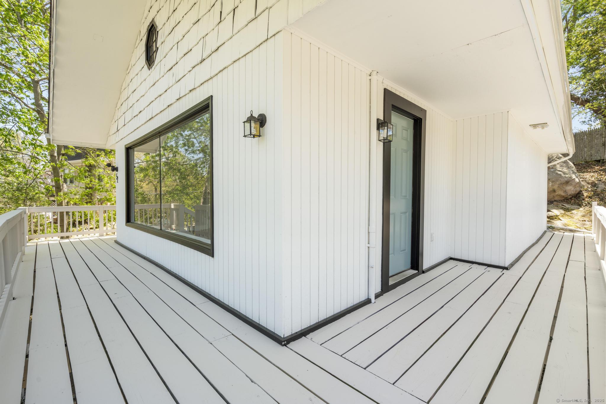52 Short Beach, East Haven, Connecticut 06512