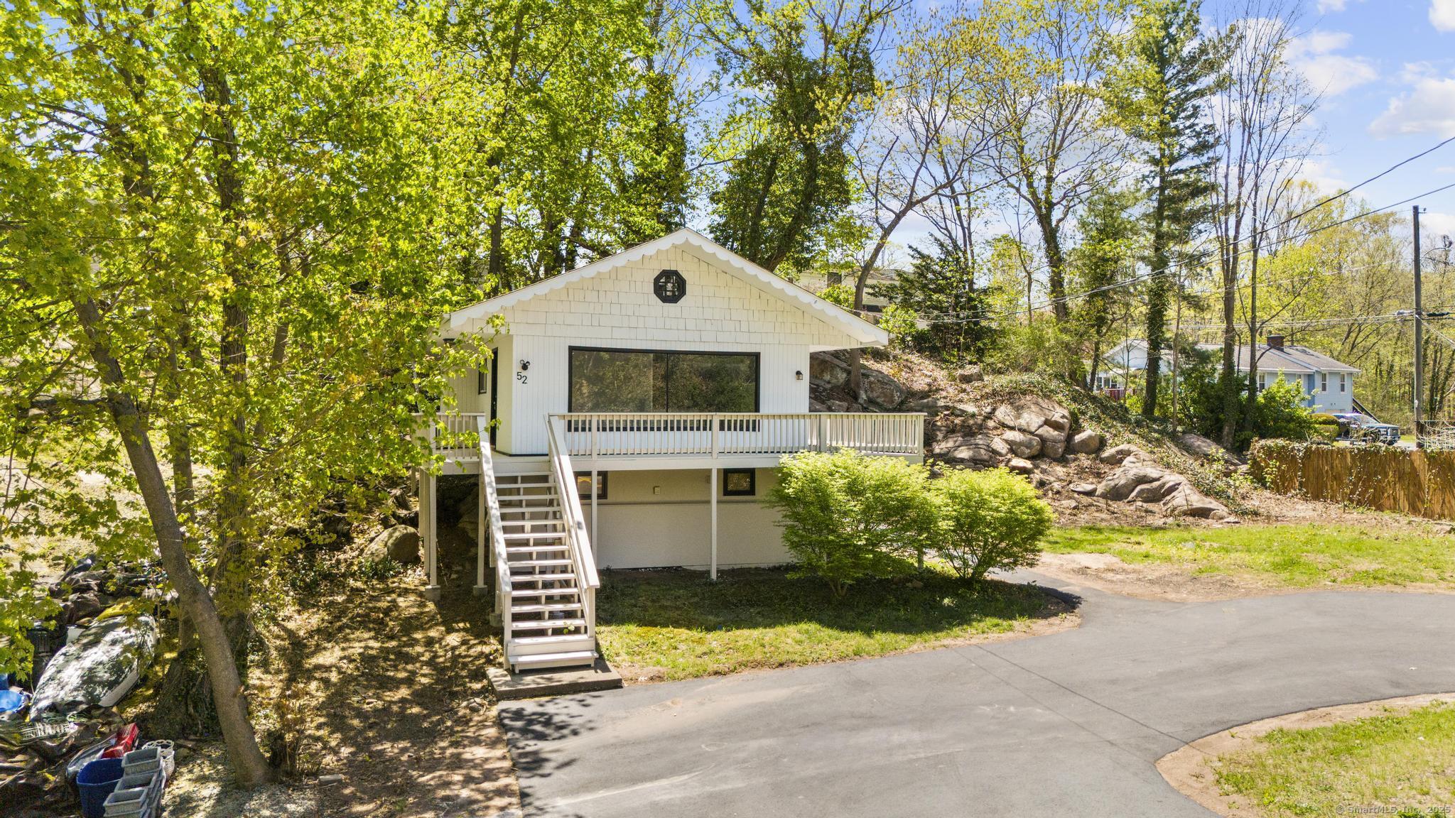 52 Short Beach, East Haven, Connecticut 06512