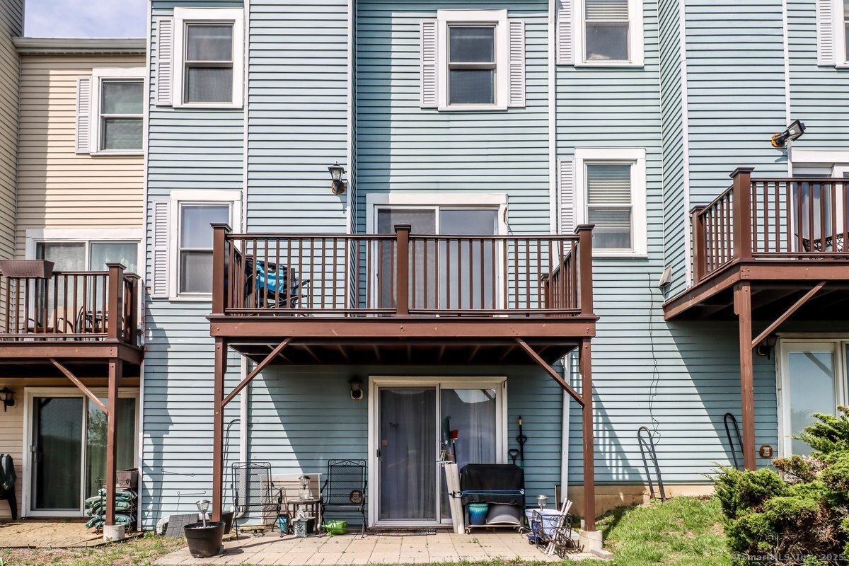 55 Mill Plain, Danbury, Connecticut 06811