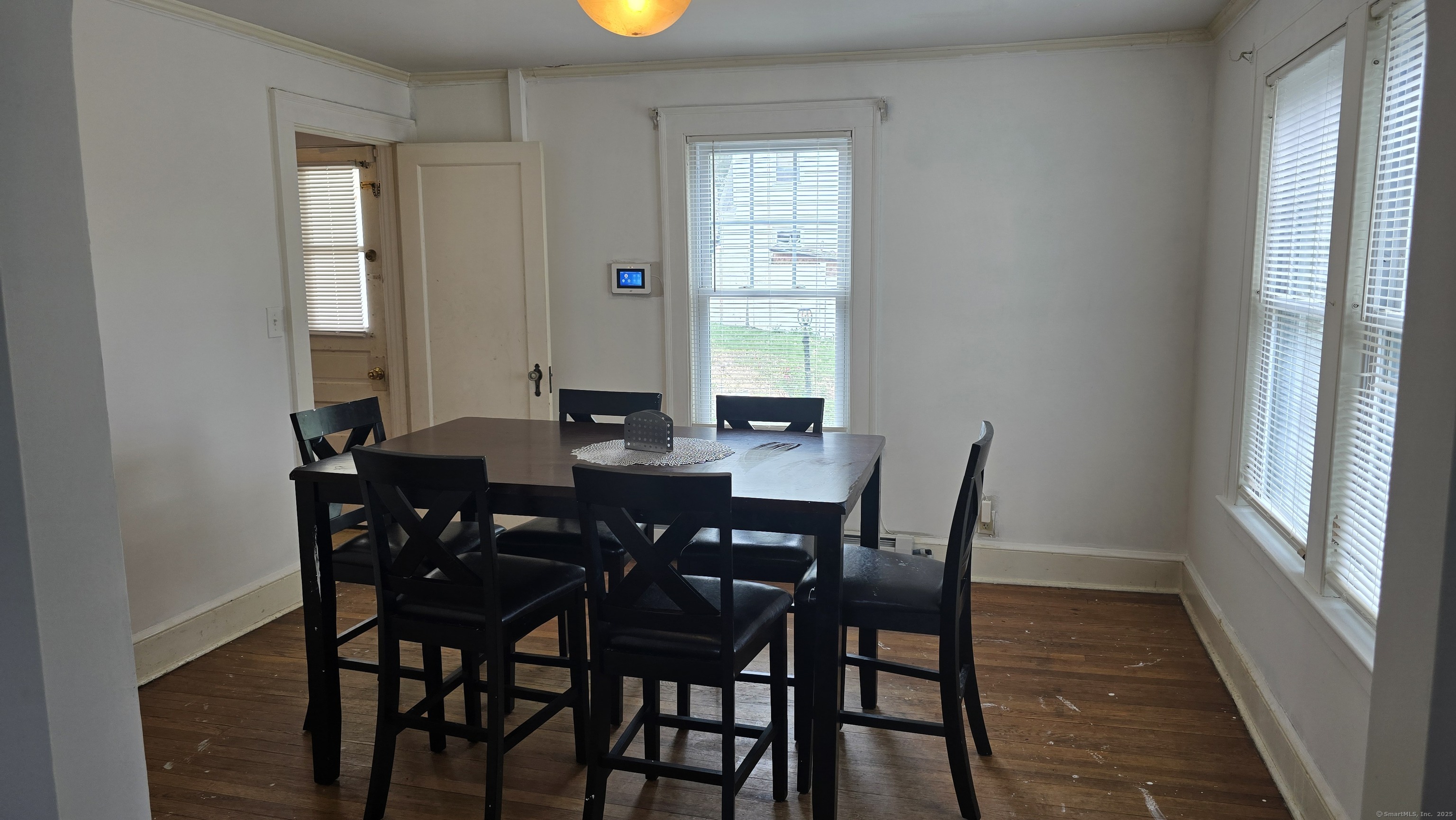 158 Circuit, Waterbury, Connecticut 06708