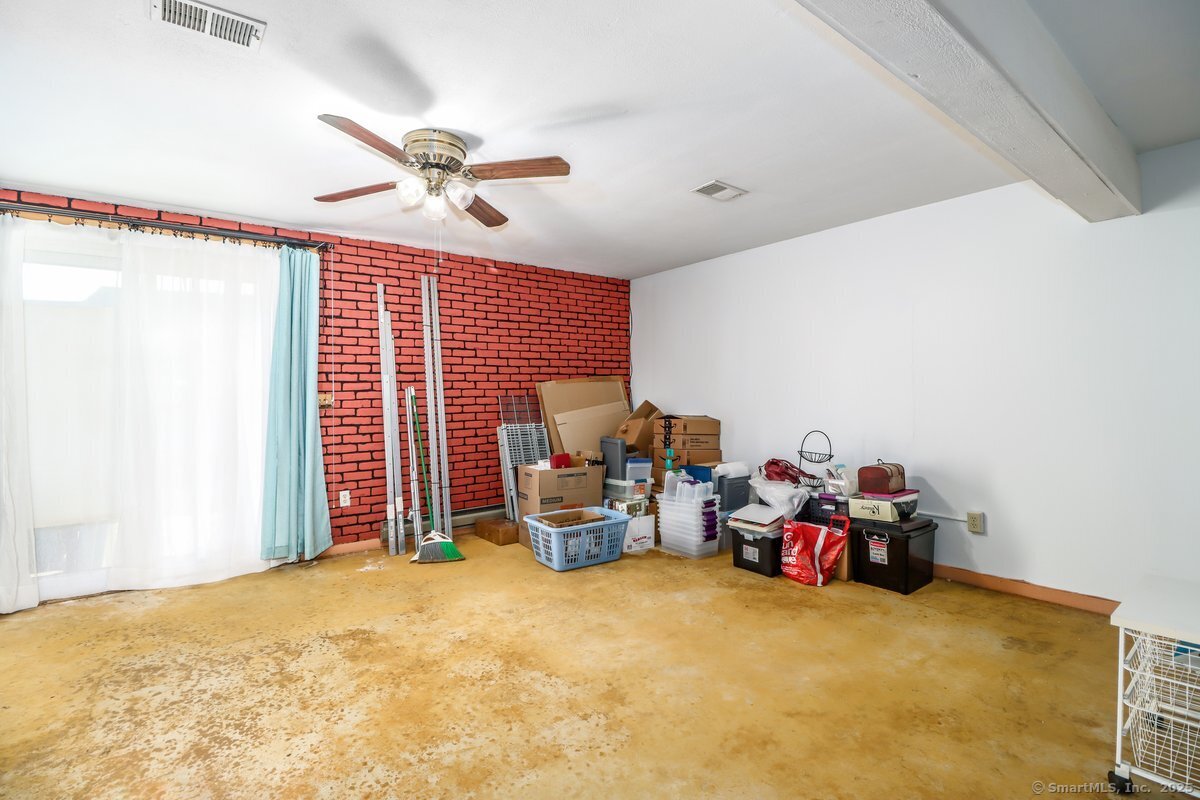 55 Mill Plain, Danbury, Connecticut 06811