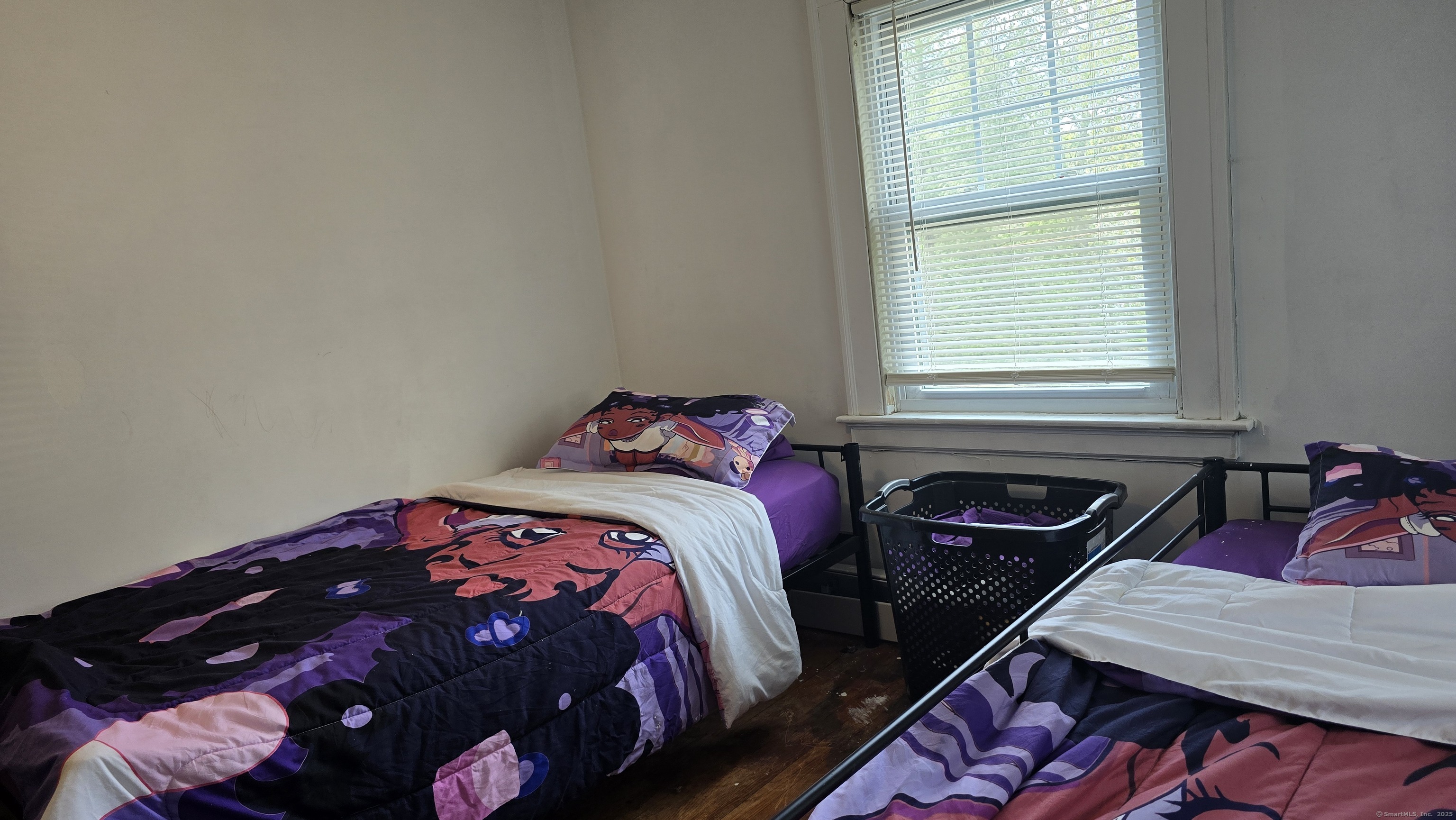 158 Circuit, Waterbury, Connecticut 06708