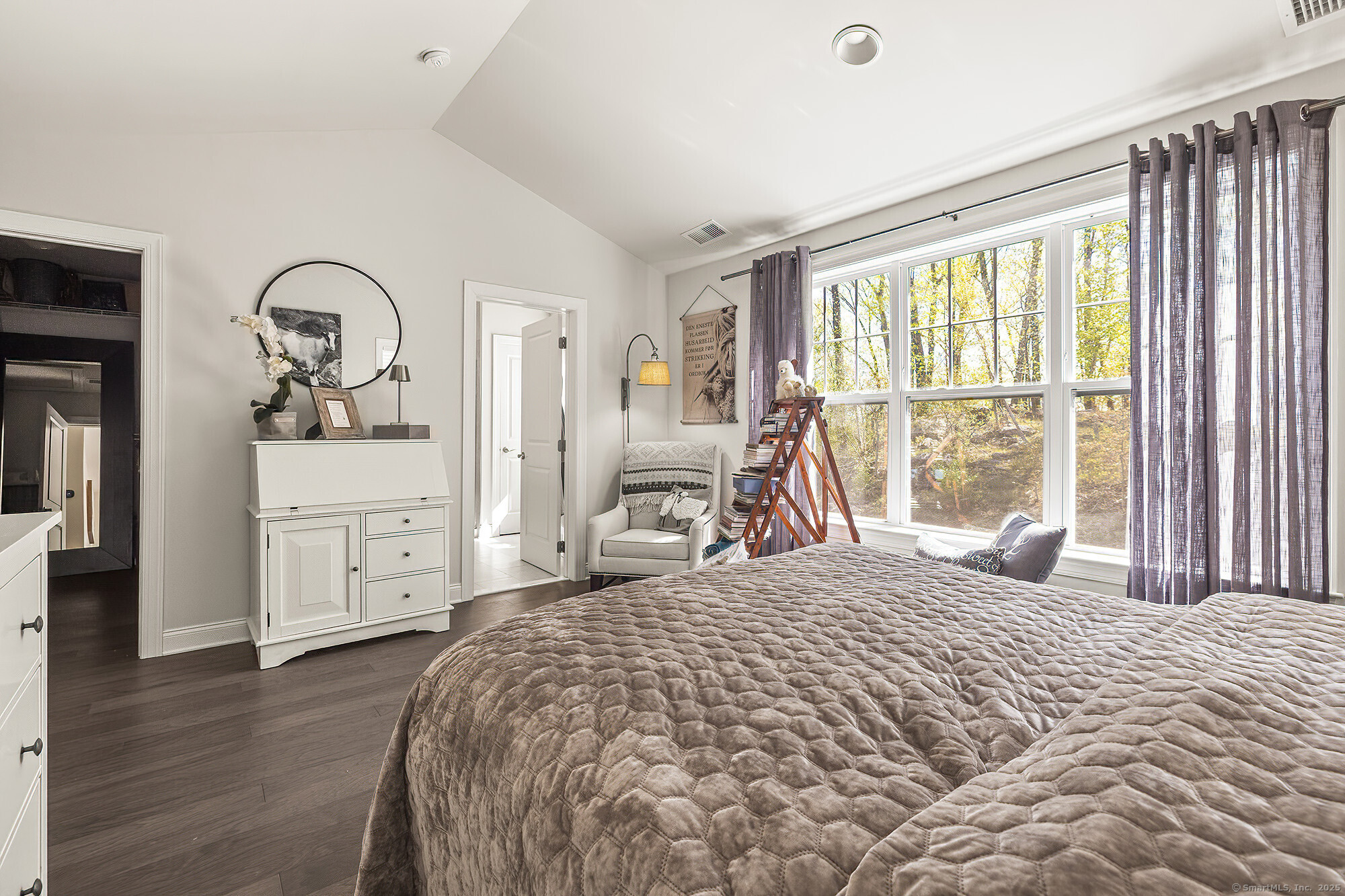 20 Hunting Ridge, Bethel, Connecticut 06801