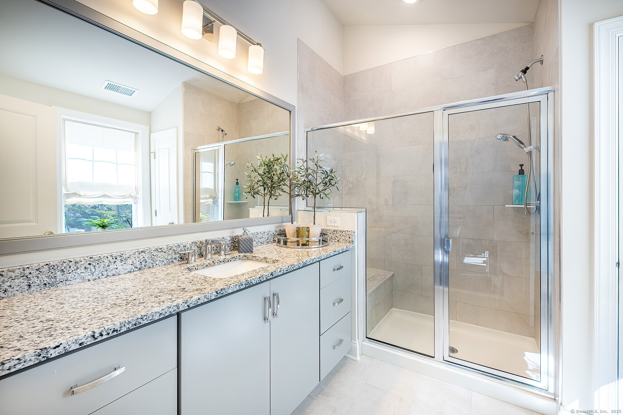 20 Hunting Ridge, Bethel, Connecticut 06801