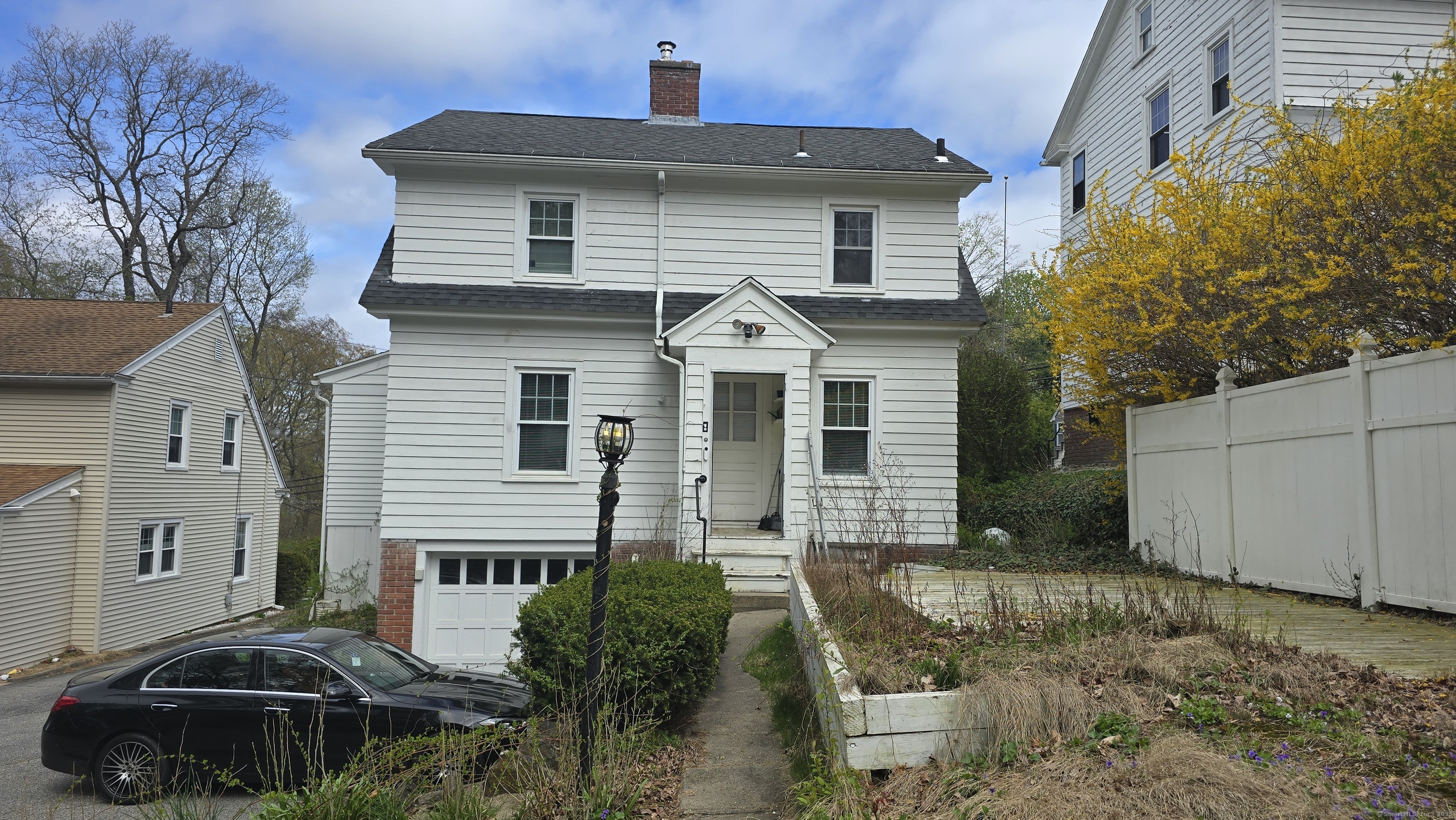 158 Circuit, Waterbury, Connecticut 06708