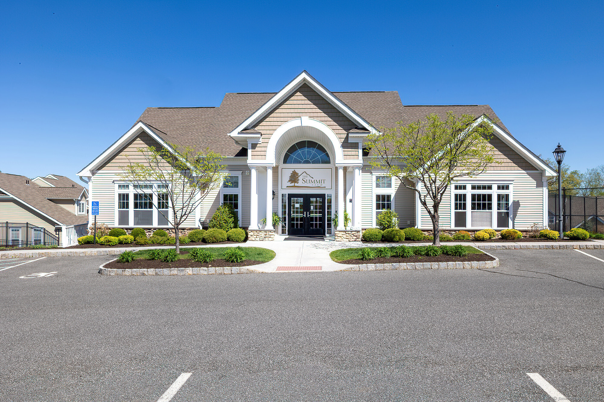20 Hunting Ridge, Bethel, Connecticut 06801