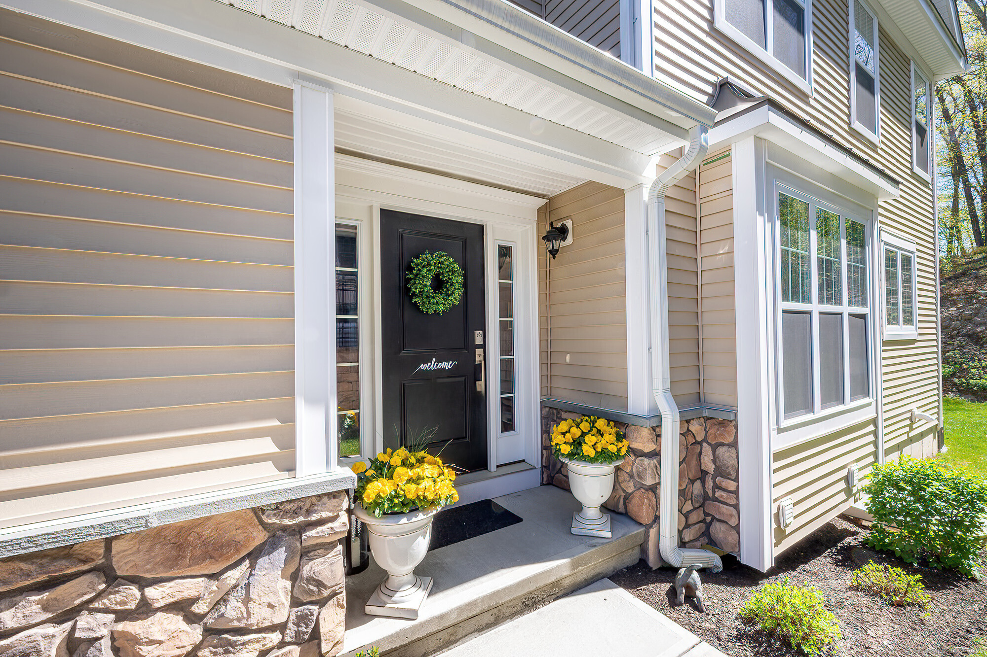 20 Hunting Ridge, Bethel, Connecticut 06801