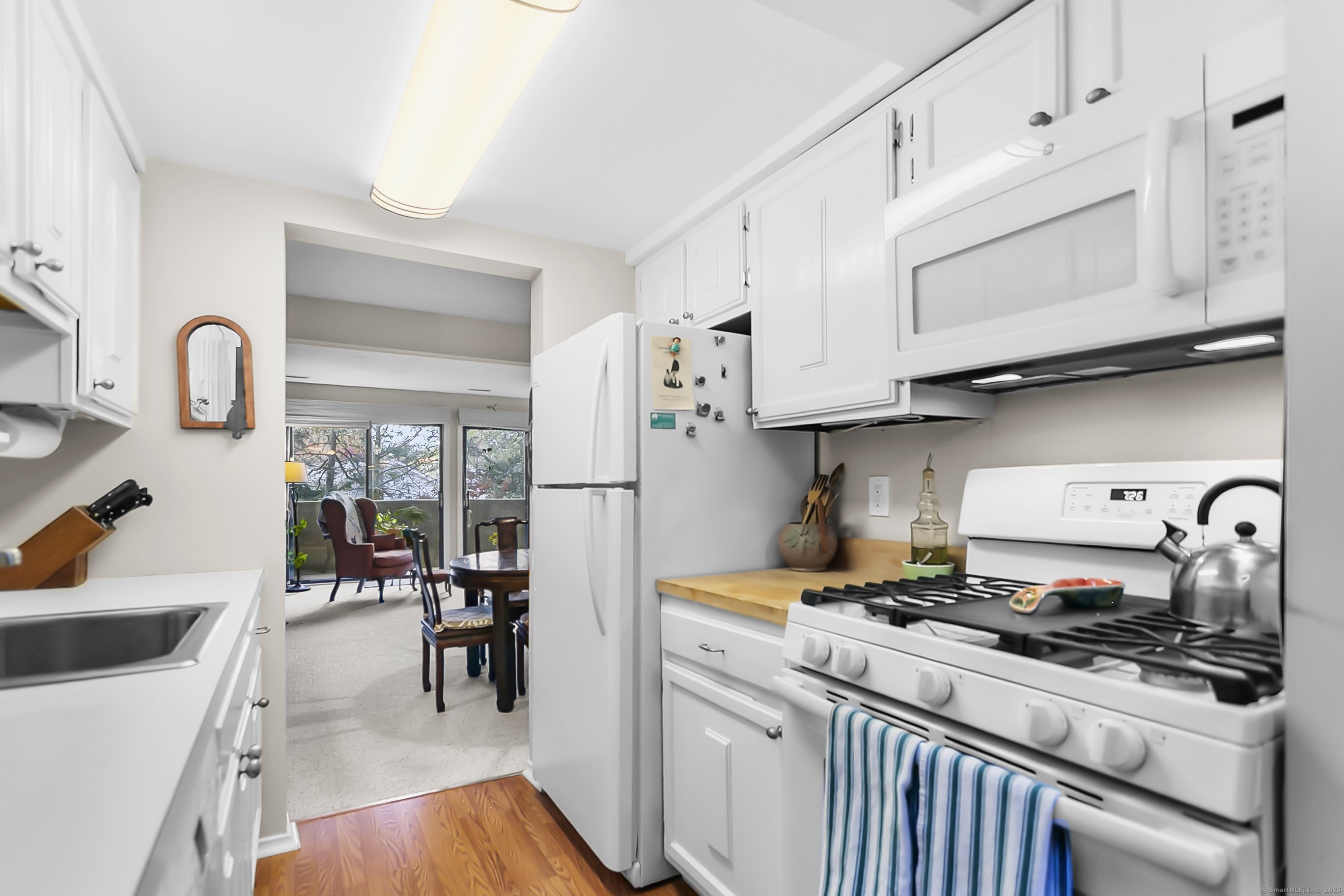 193 Knapps, Fairfield, Connecticut 06825