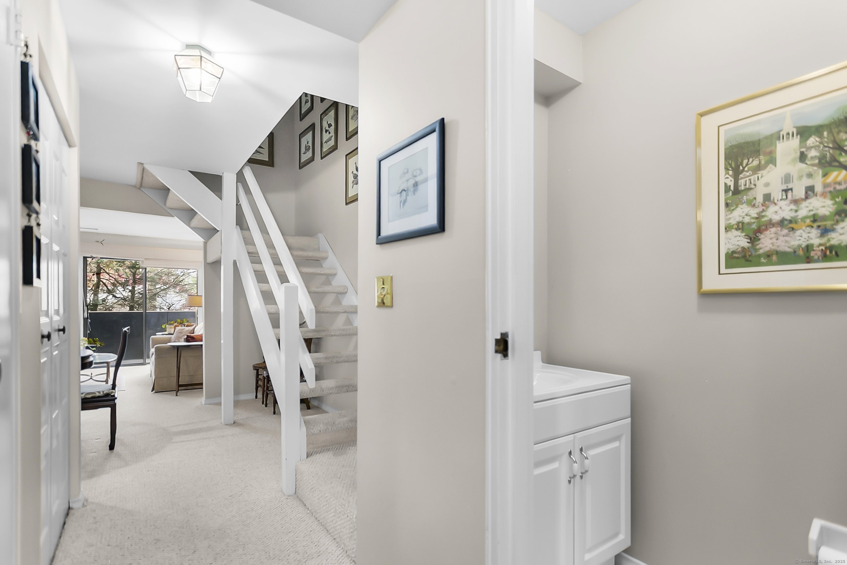 193 Knapps, Fairfield, Connecticut 06825