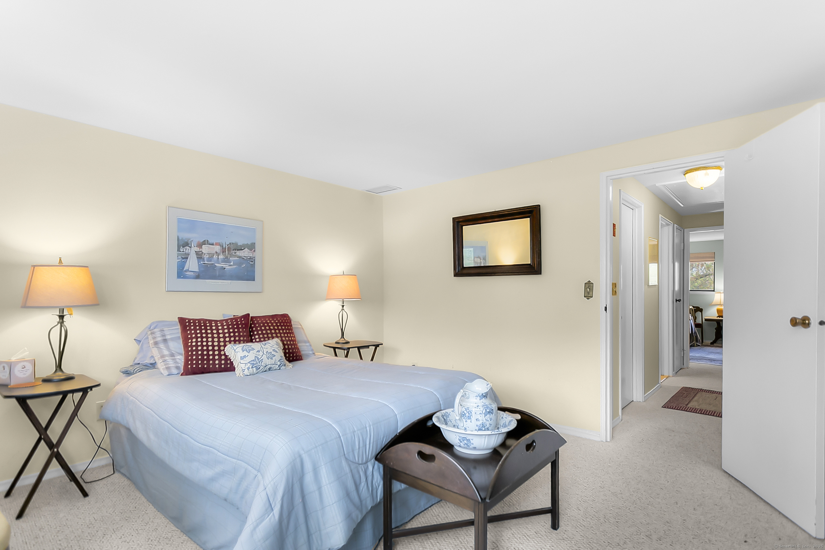 193 Knapps, Fairfield, Connecticut 06825
