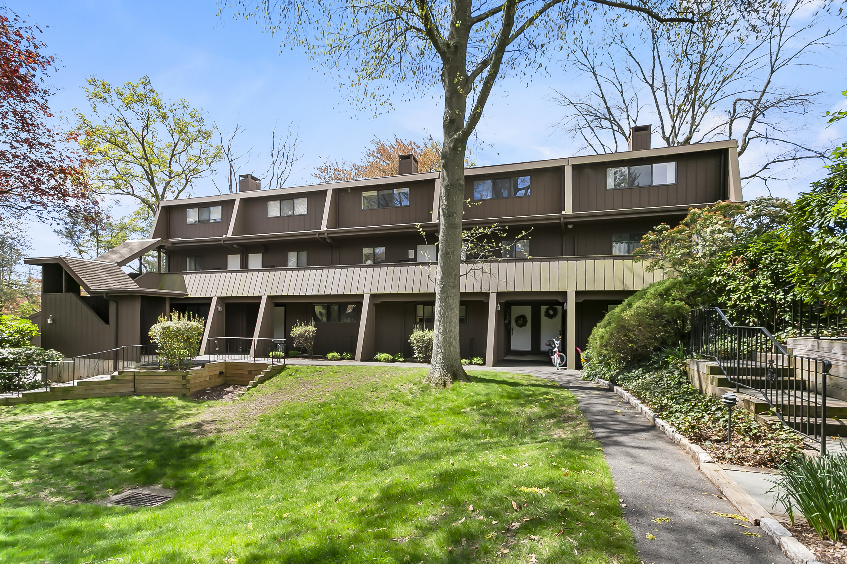 193 Knapps, Fairfield, Connecticut 06825