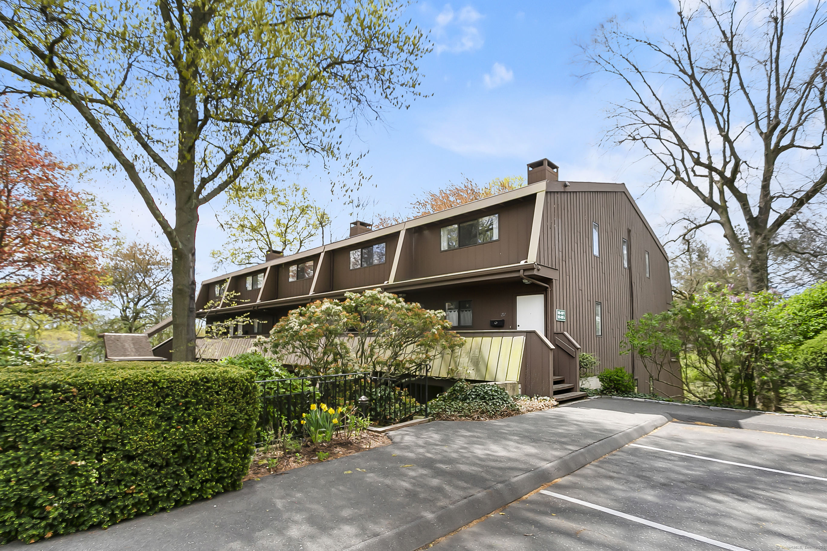193 Knapps, Fairfield, Connecticut 06825