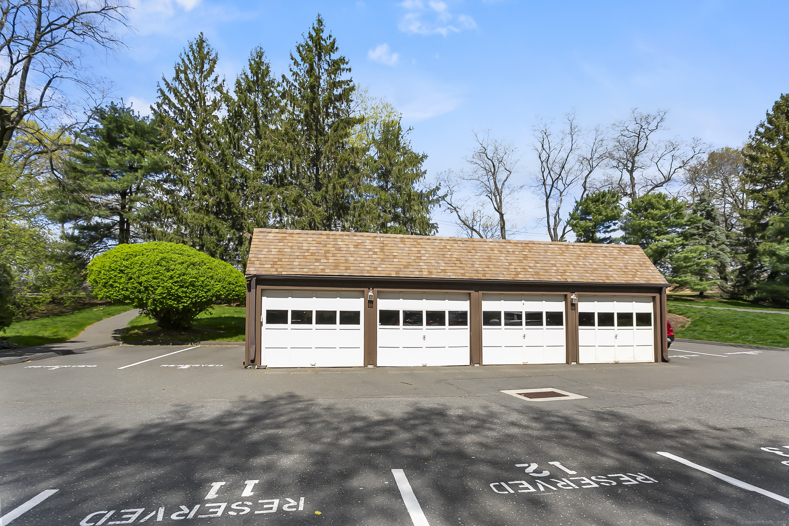 193 Knapps, Fairfield, Connecticut 06825