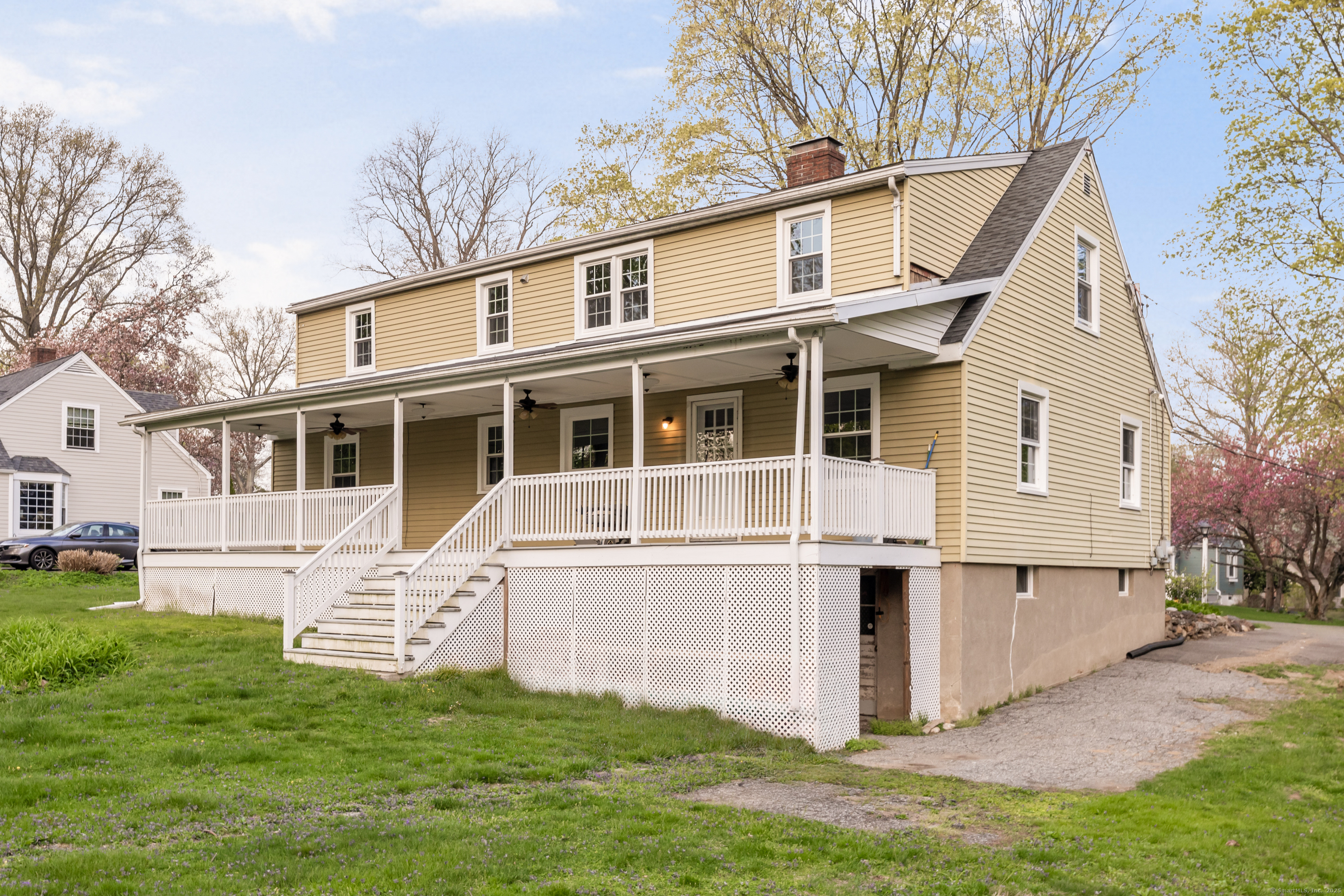 123 Hilltop, Trumbull, Connecticut 06611