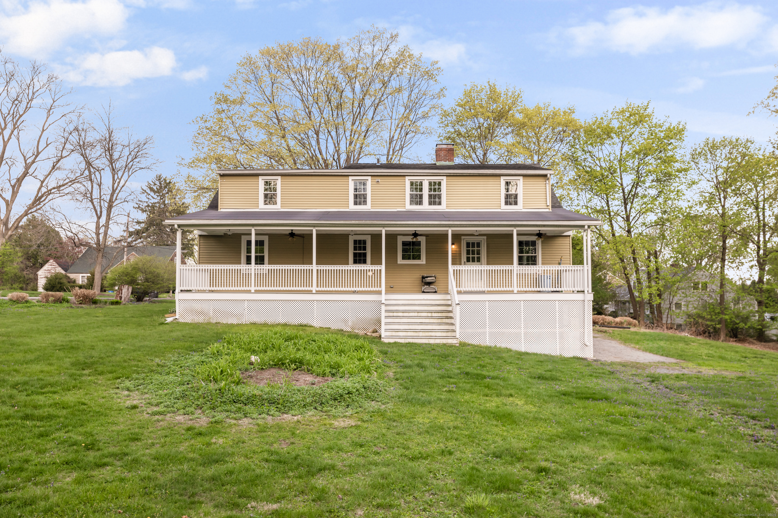 123 Hilltop, Trumbull, Connecticut 06611
