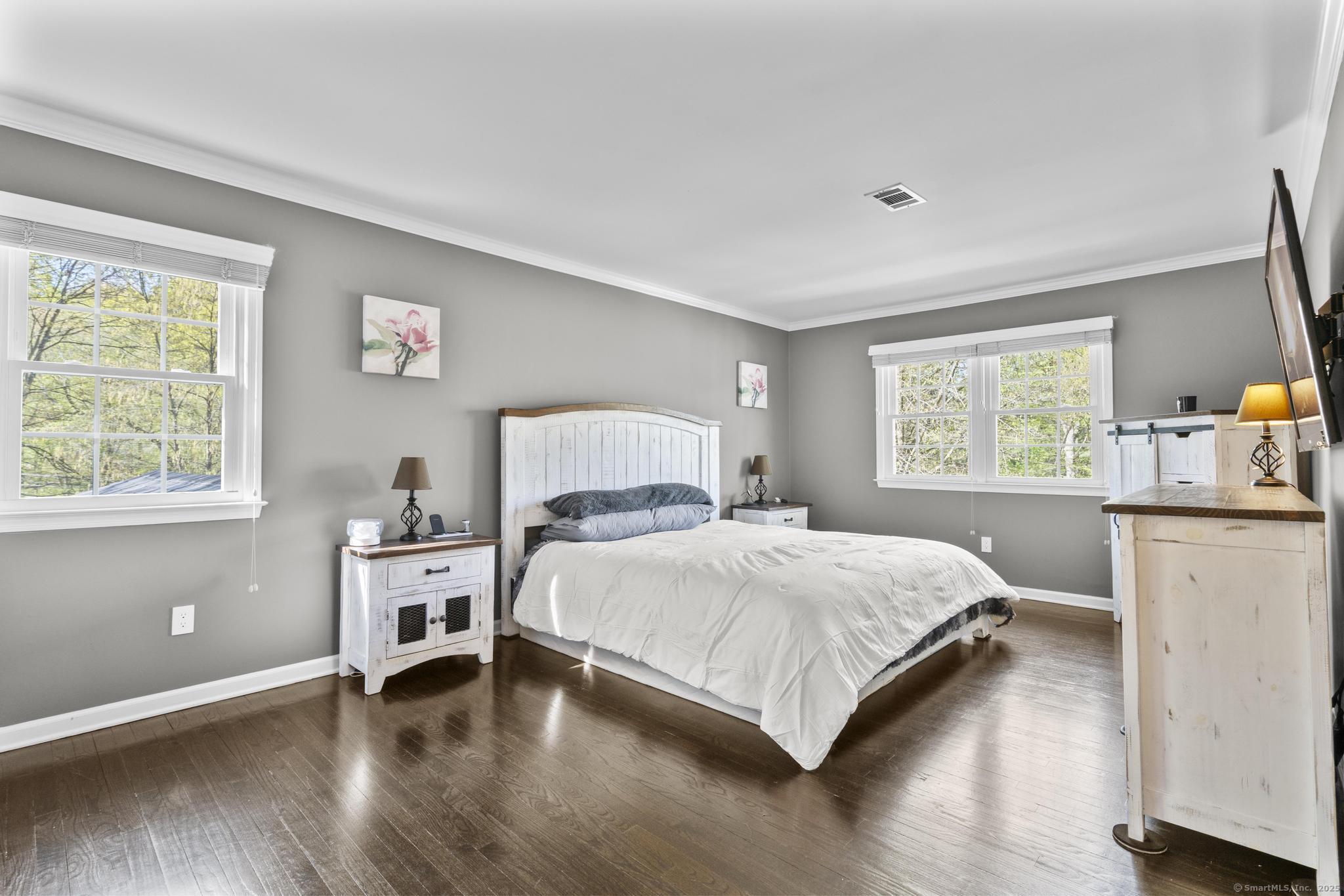 16 Black Twig, Stamford, Connecticut 06903