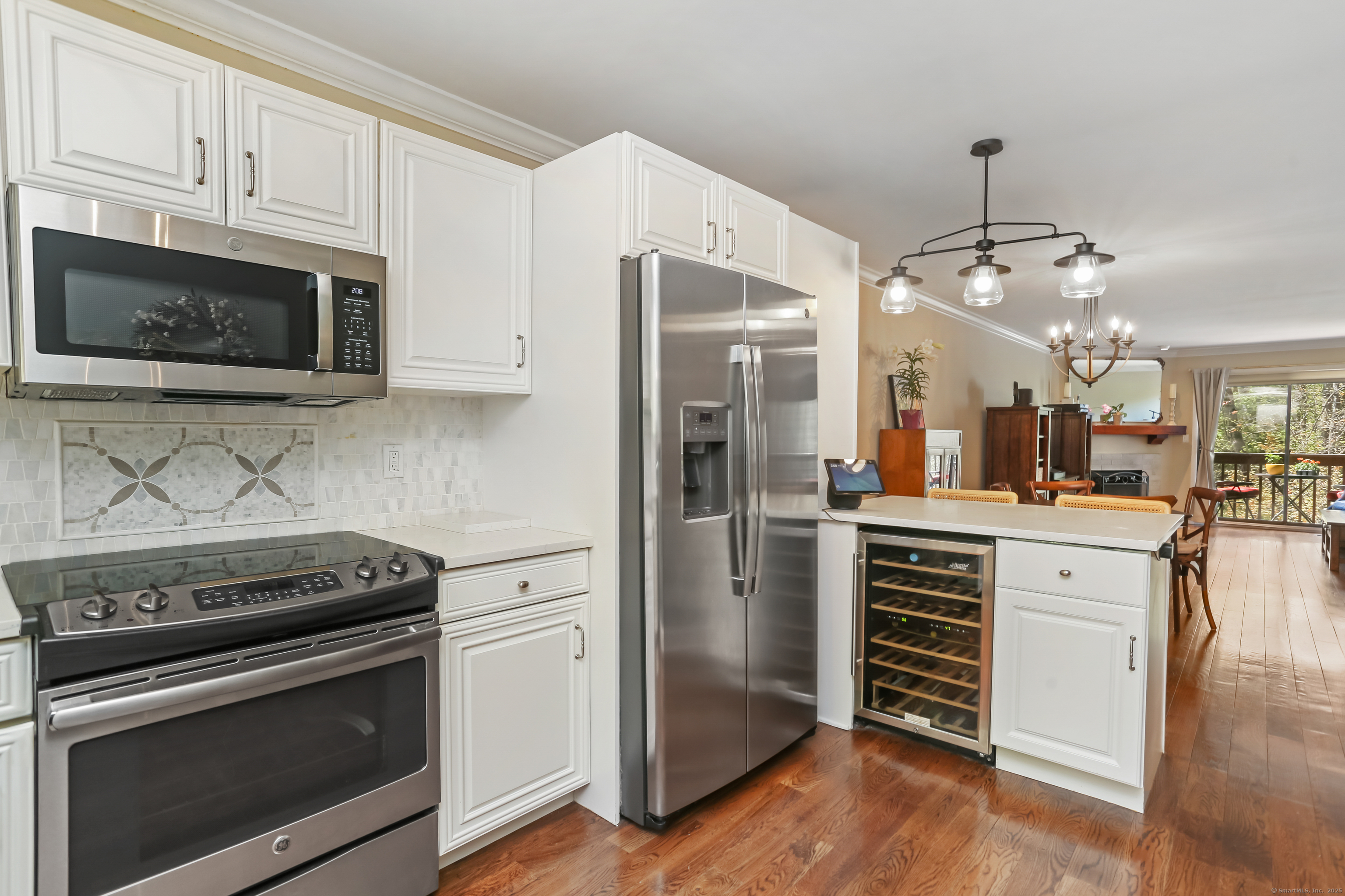 2435 Bedford, Stamford, Connecticut 06905