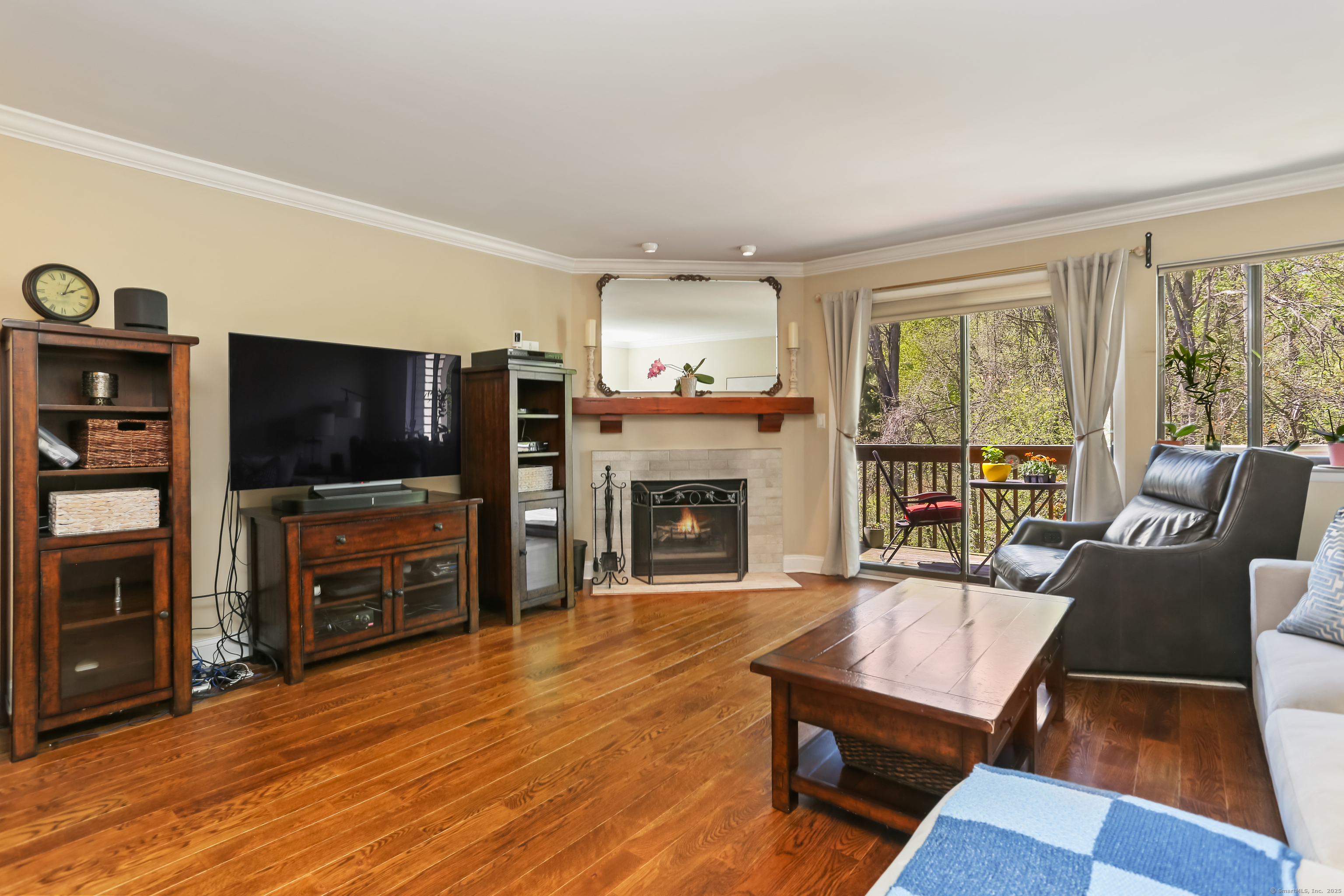 2435 Bedford, Stamford, Connecticut 06905
