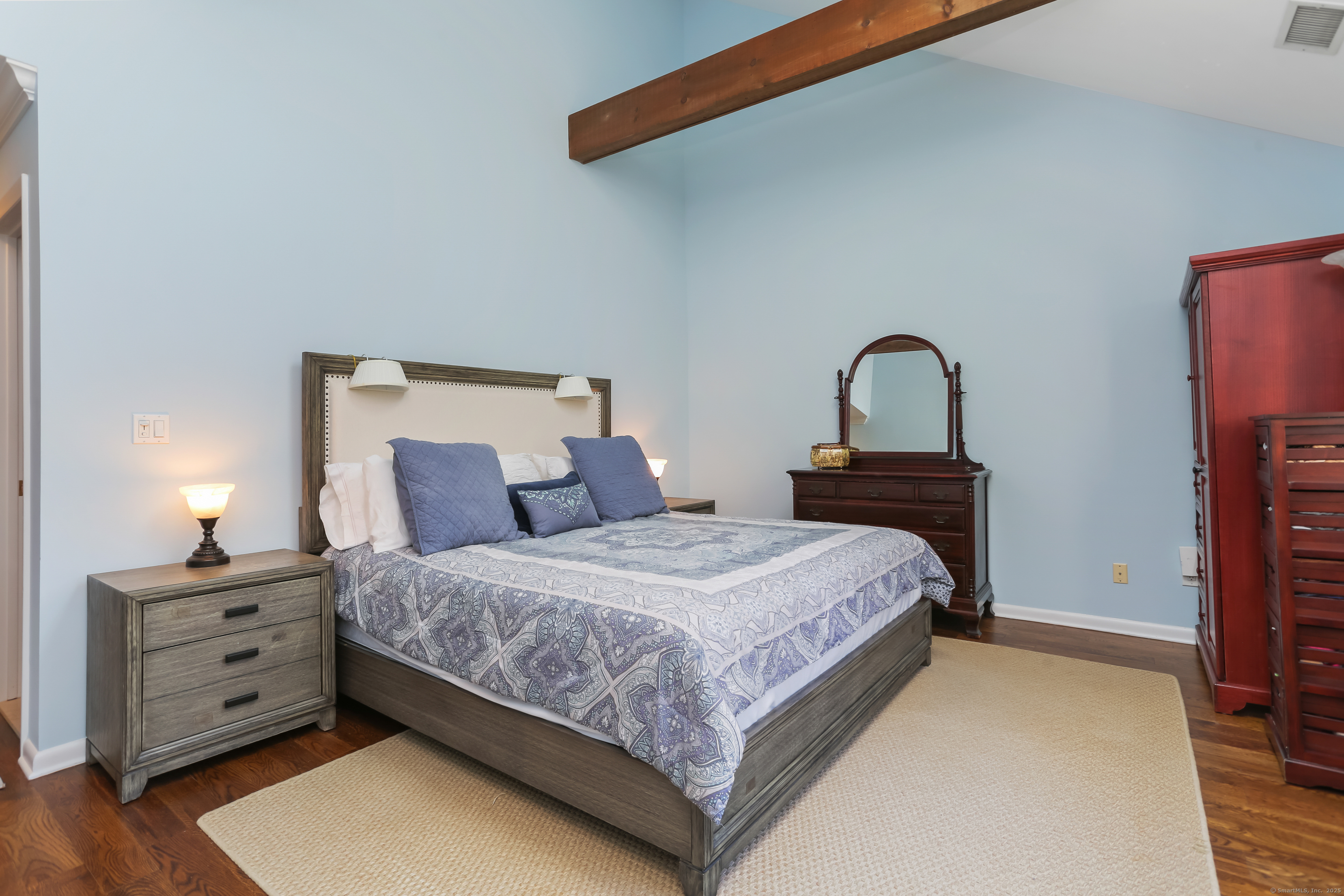 2435 Bedford, Stamford, Connecticut 06905
