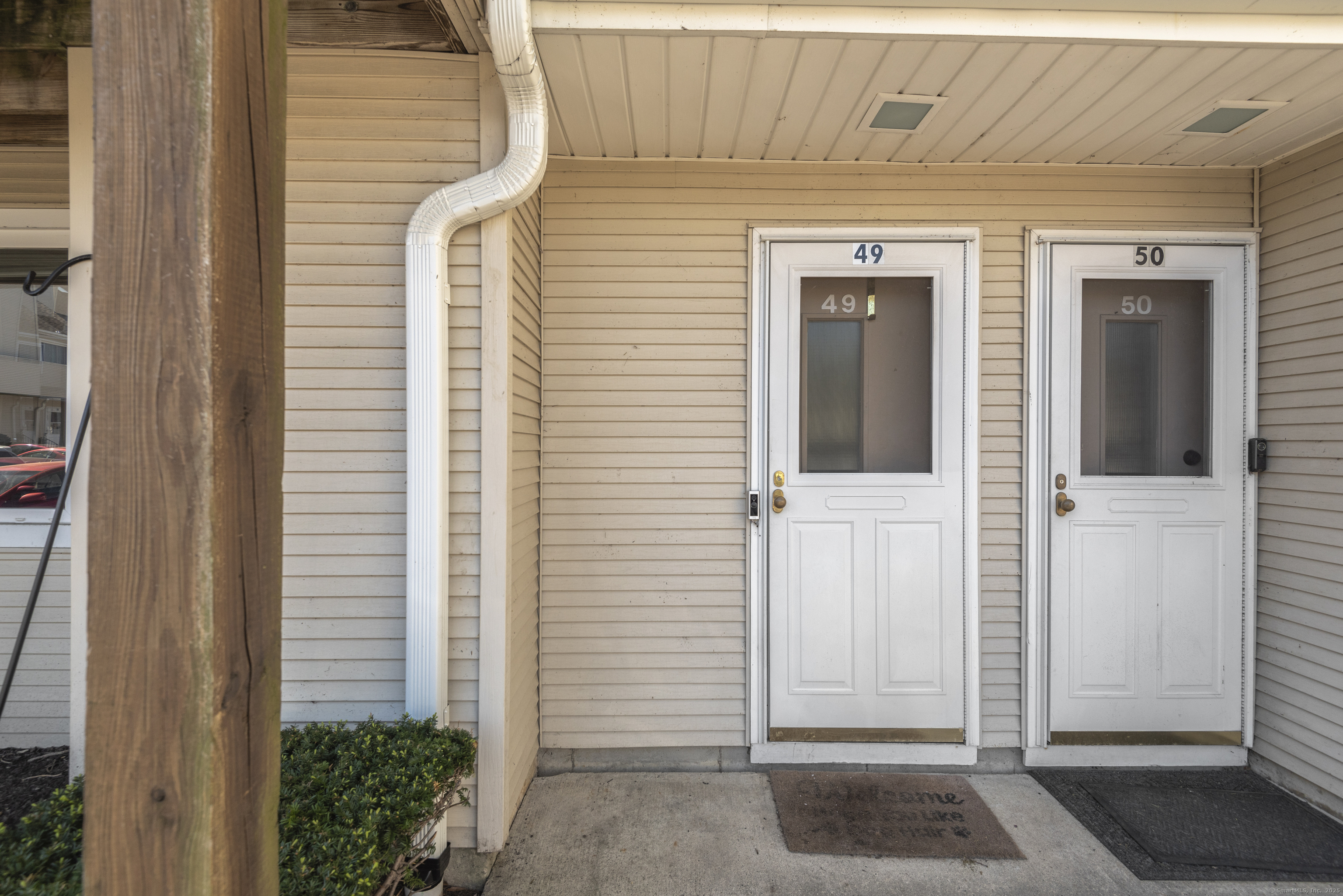 136 Pembroke, Danbury, Connecticut 06811