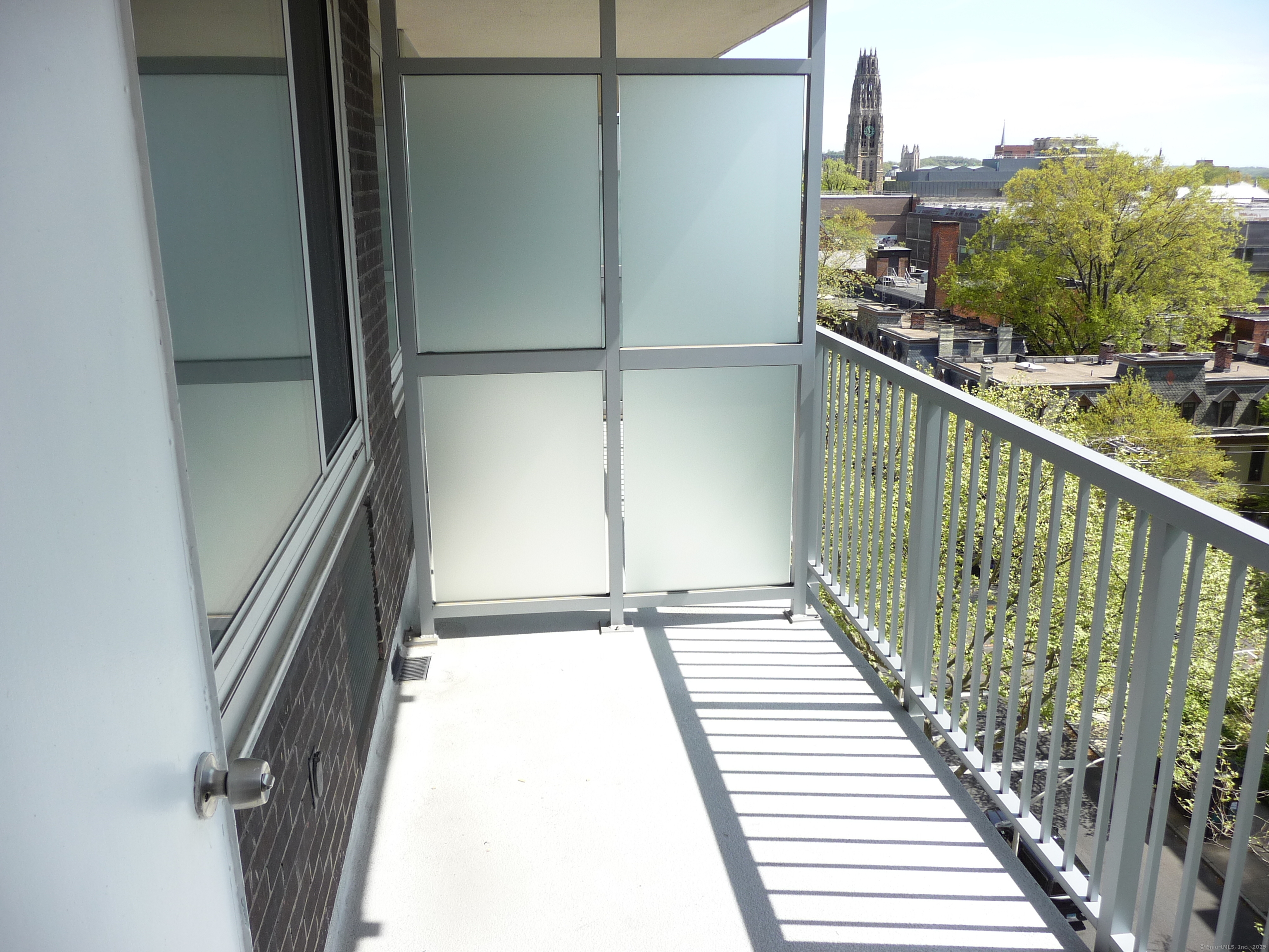 100 York, New Haven, Connecticut 06511