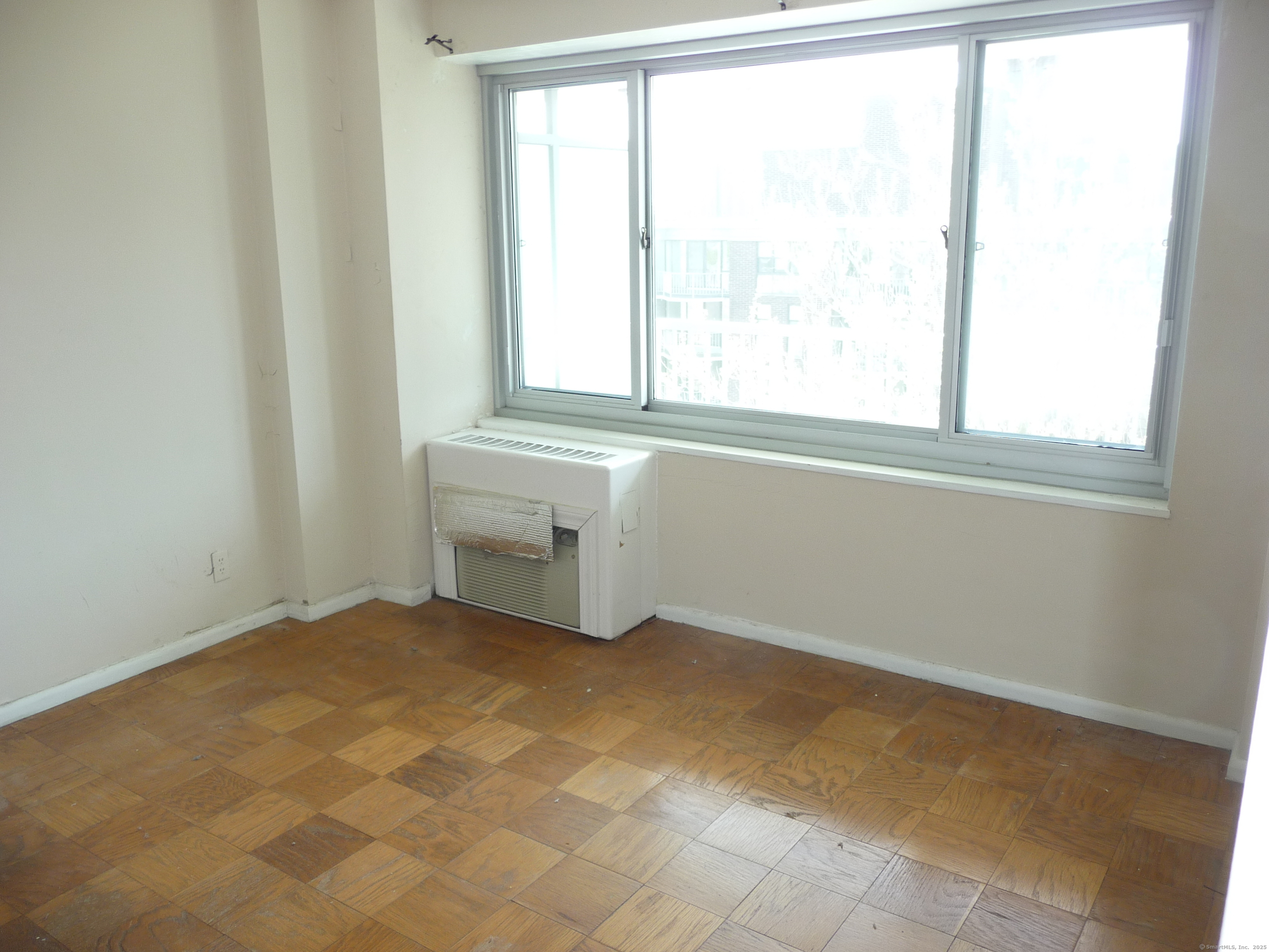 100 York, New Haven, Connecticut 06511