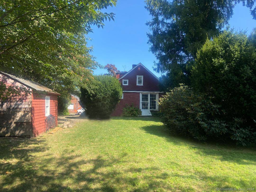 18 Oaklawn, Stamford, Connecticut 06905