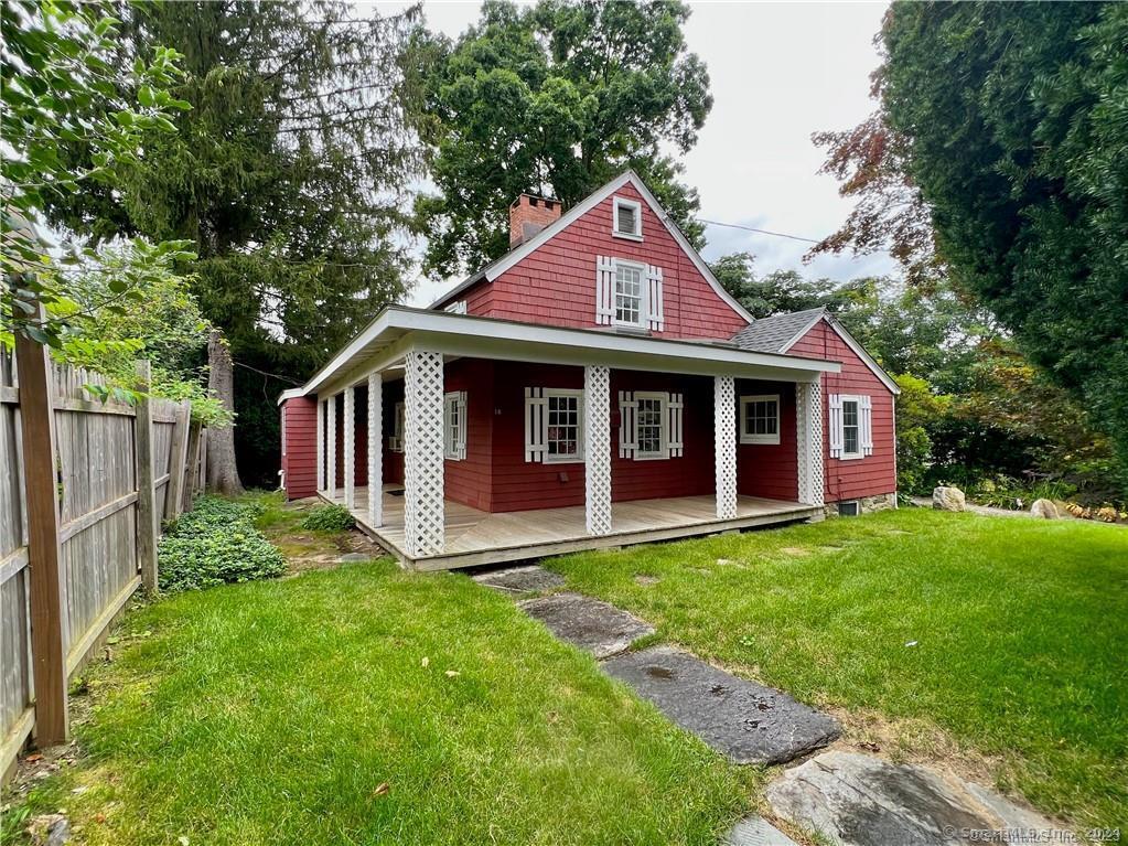 18 Oaklawn, Stamford, Connecticut 06905