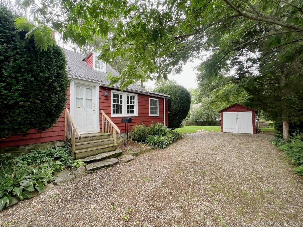 18 Oaklawn, Stamford, Connecticut 06905