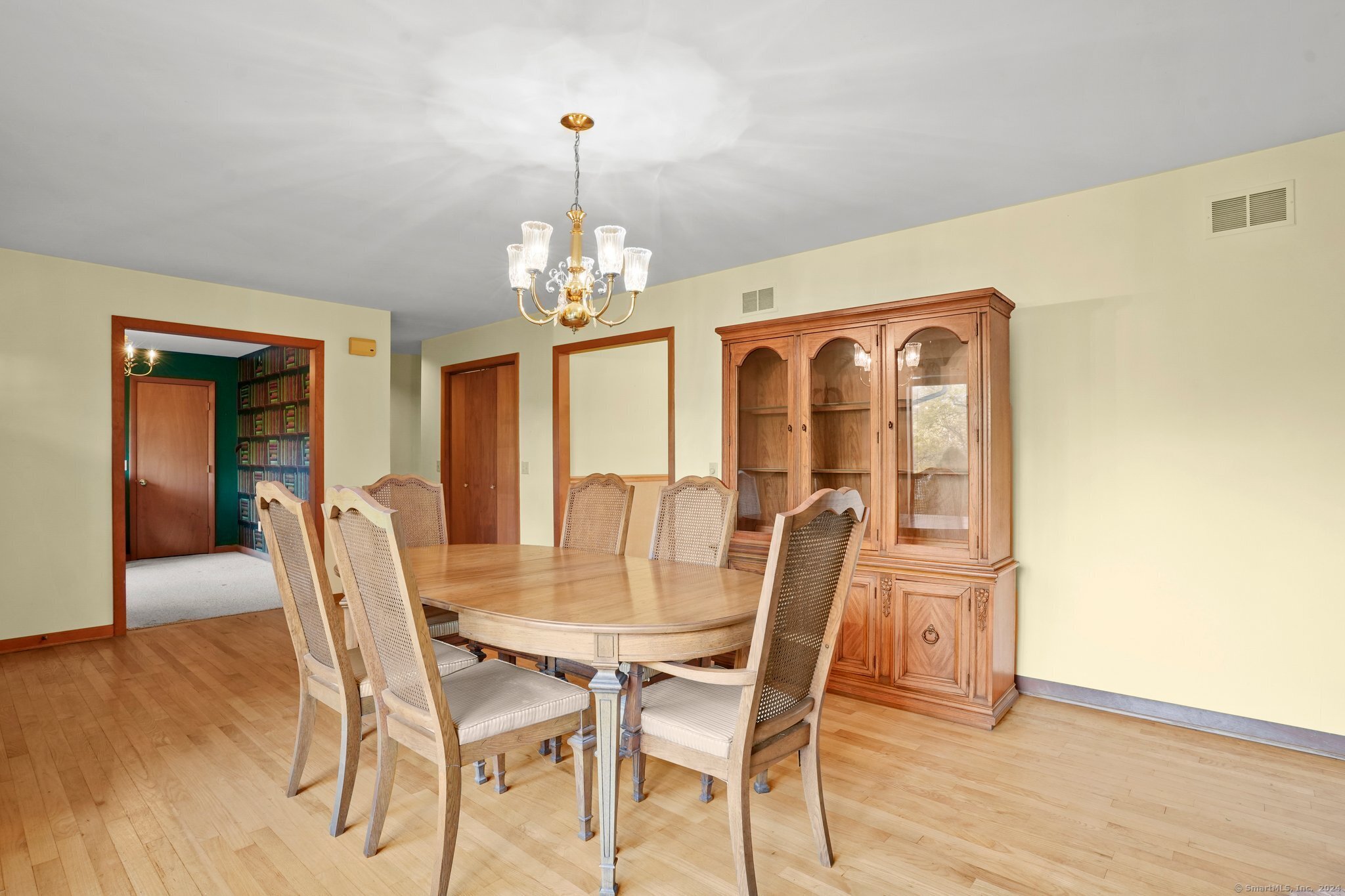 6 Old Greenwoods, Sherman, Connecticut 06784