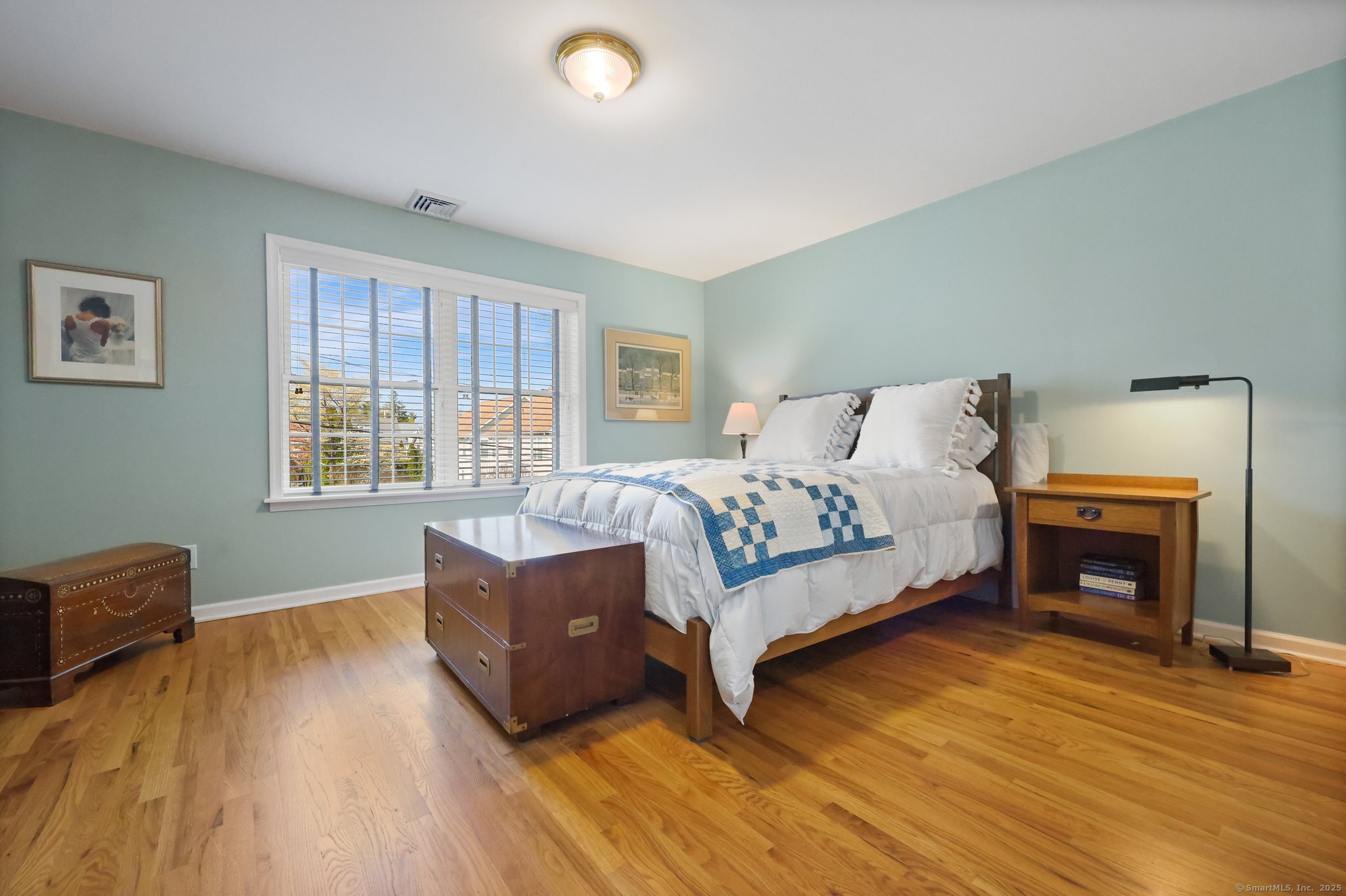 179 Sterling, Fairfield, Connecticut 06825