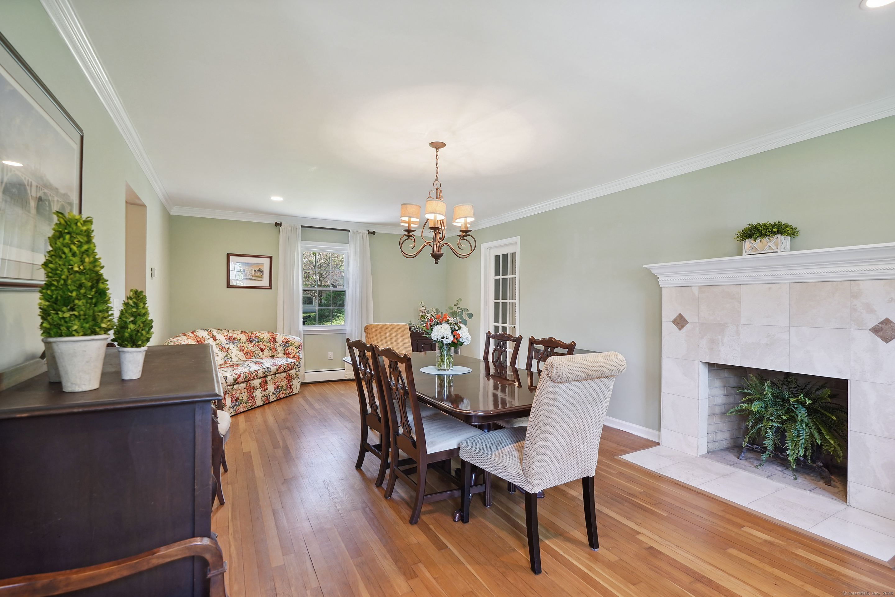 50 Carriage, Stamford, Connecticut 06902