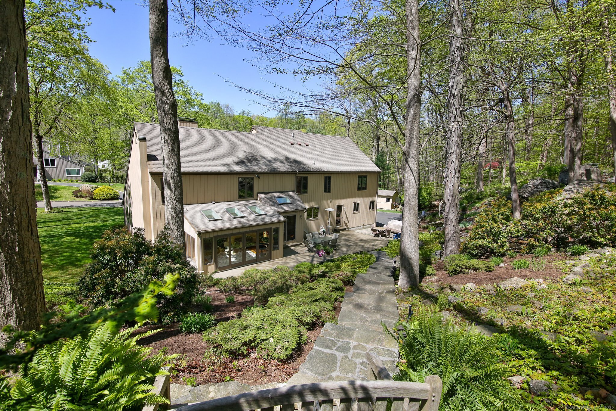 10 Ridge, Stamford, Connecticut 06903
