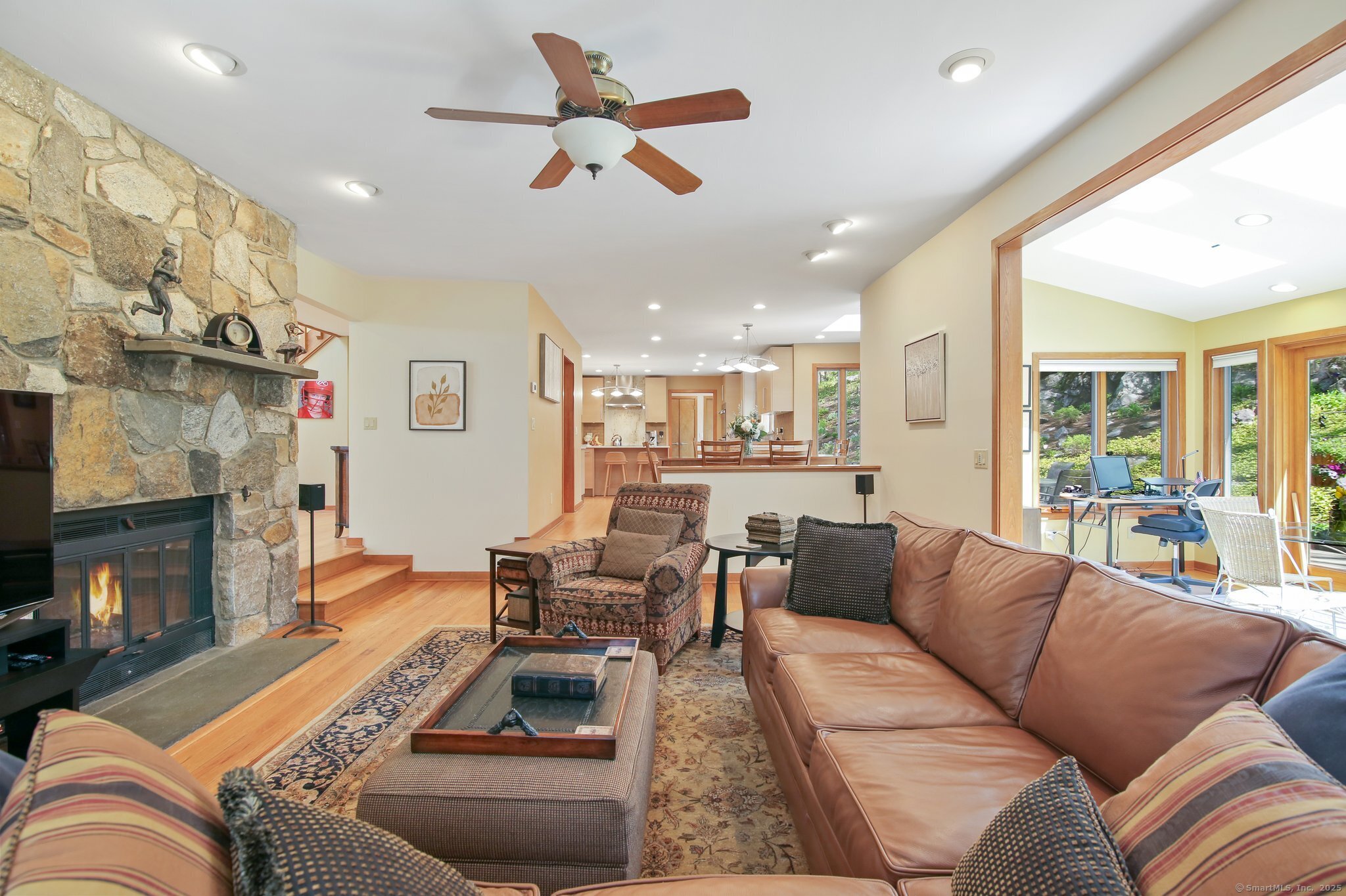 10 Ridge, Stamford, Connecticut 06903