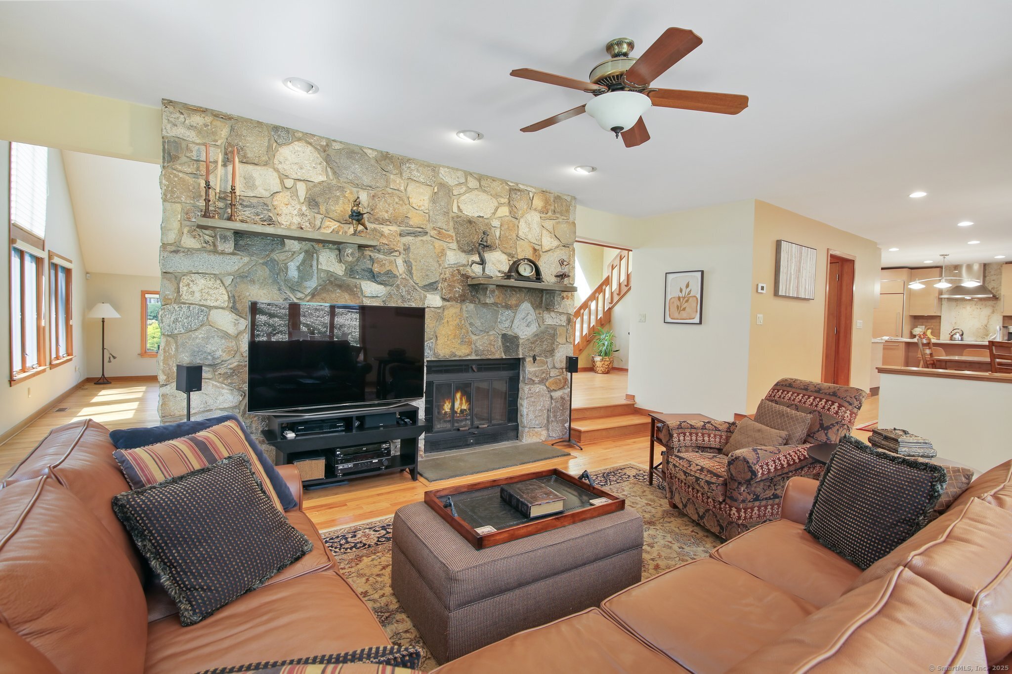 10 Ridge, Stamford, Connecticut 06903