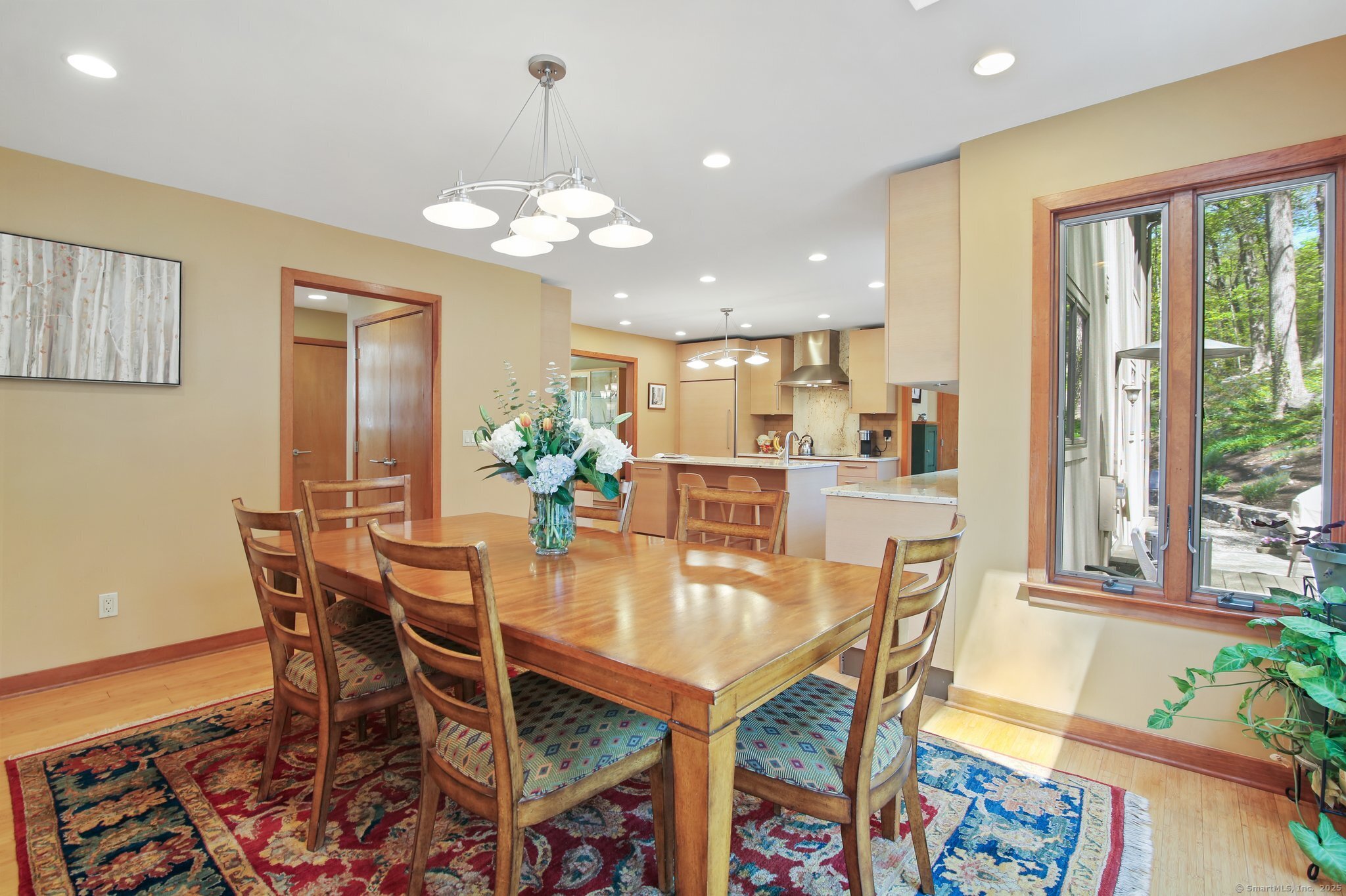 10 Ridge, Stamford, Connecticut 06903