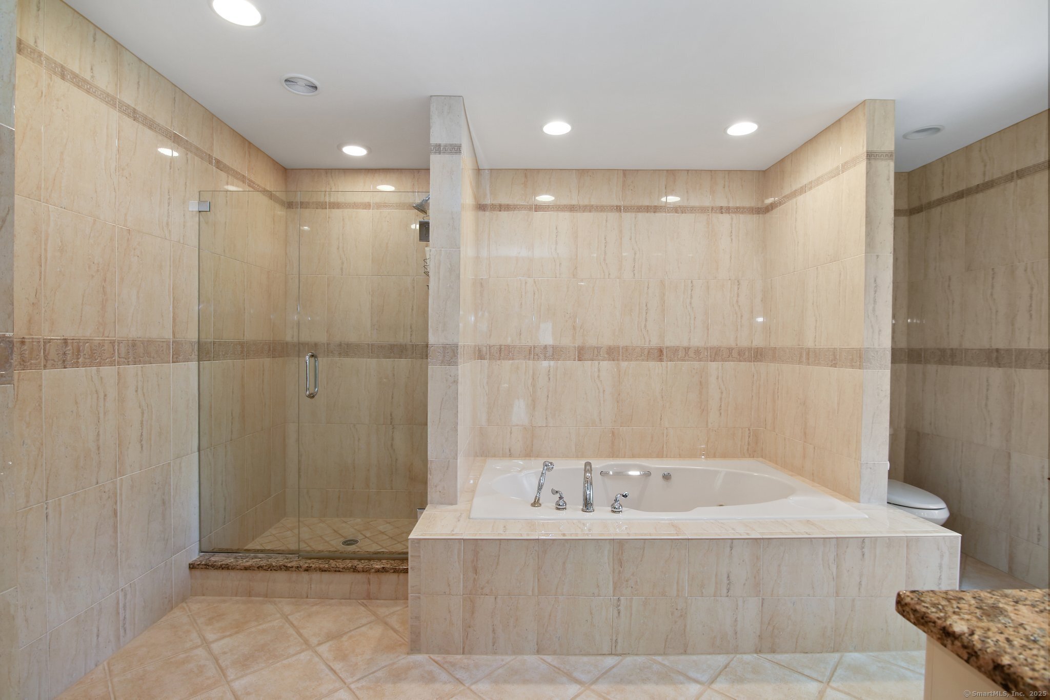 10 Ridge, Stamford, Connecticut 06903