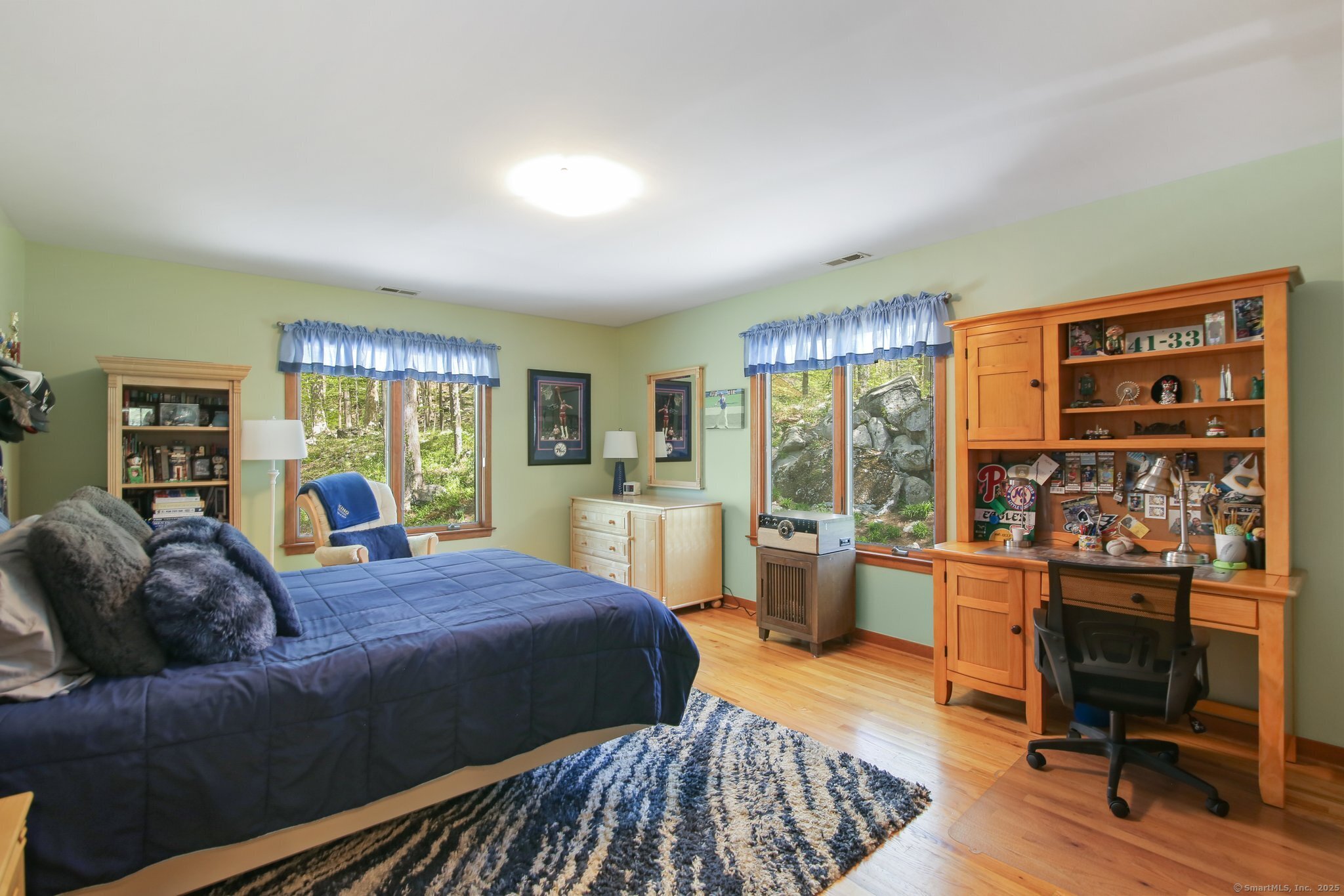 10 Ridge, Stamford, Connecticut 06903