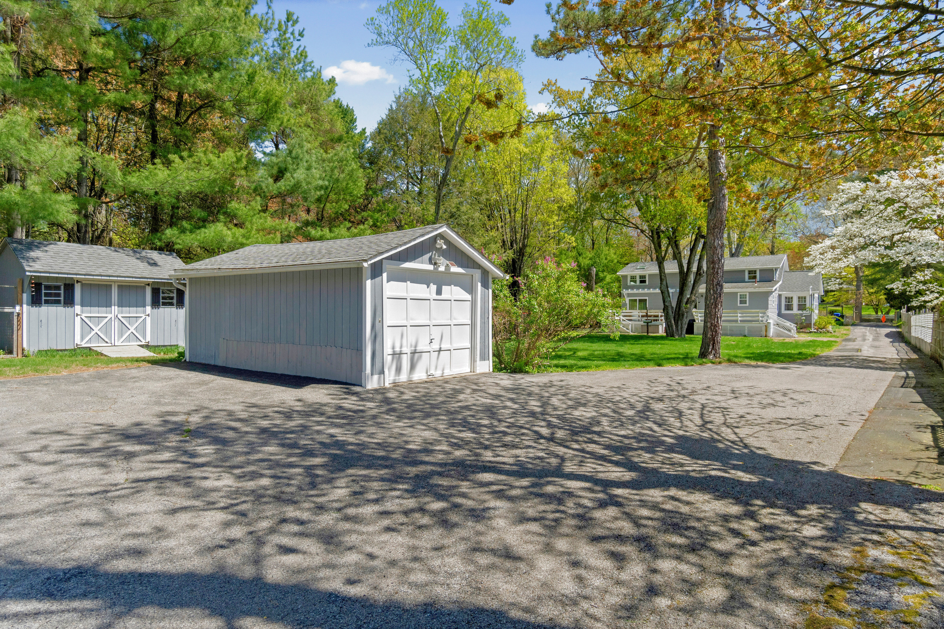 185 Grumman, Norwalk, Connecticut 06851