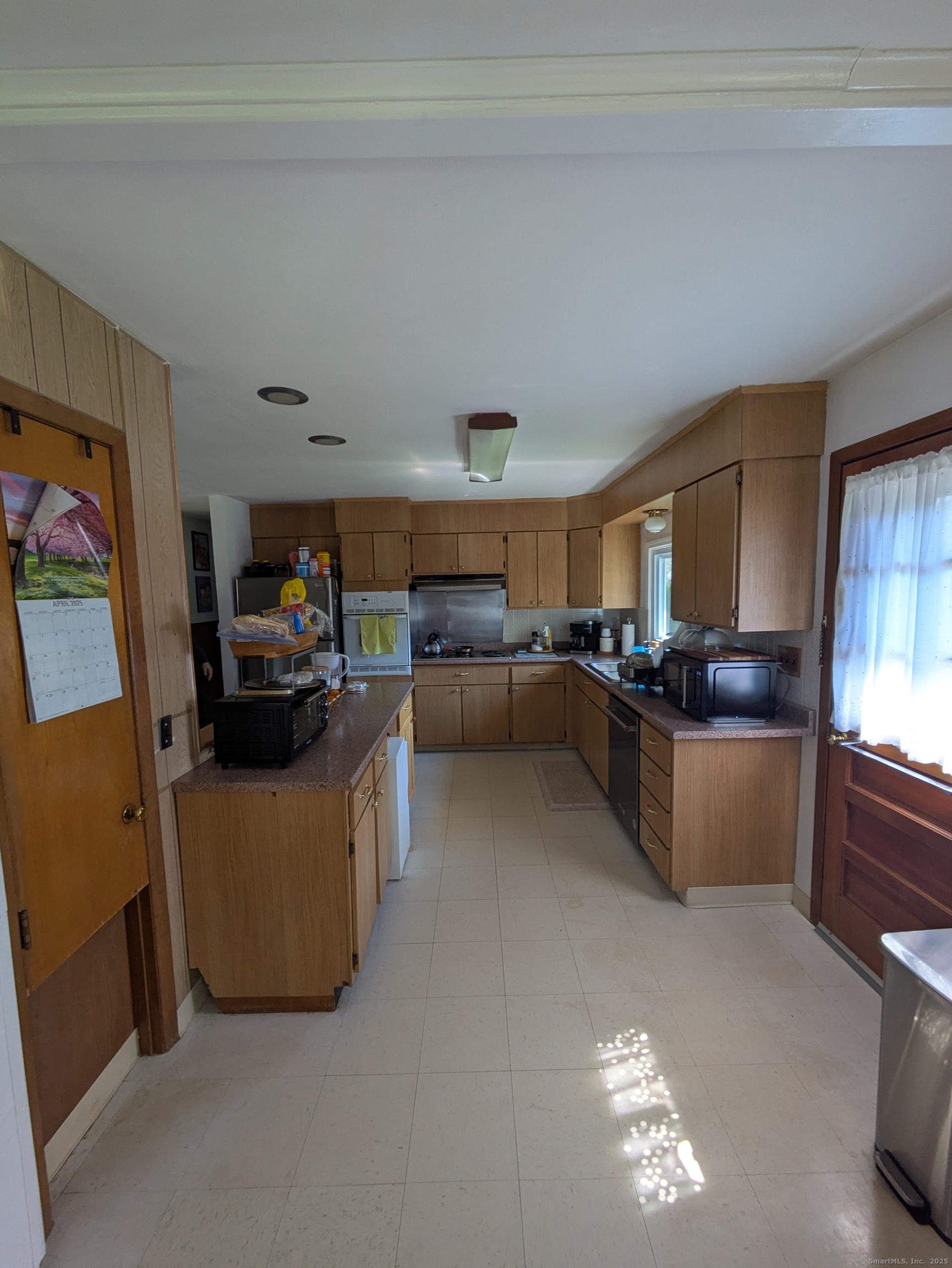 264 Timber, Cheshire, Connecticut 06410