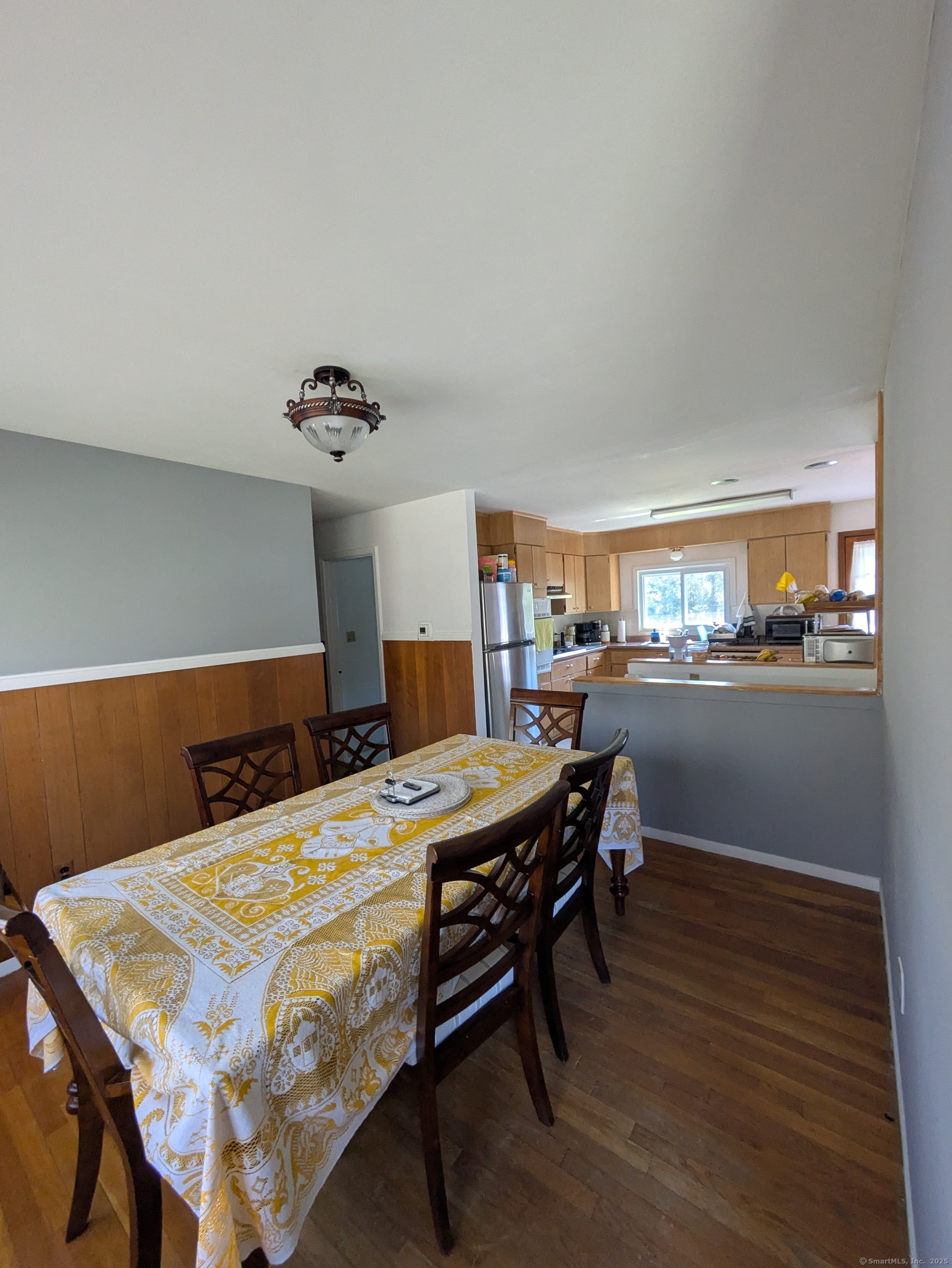 264 Timber, Cheshire, Connecticut 06410