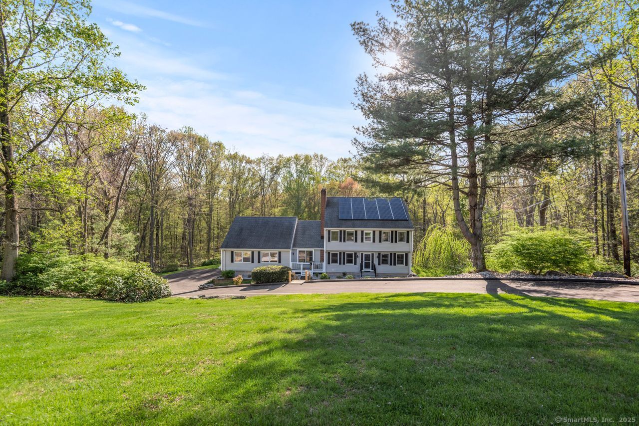 95 Pepperidge, Stratford, Connecticut 06614