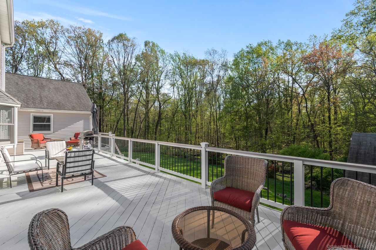 95 Pepperidge, Stratford, Connecticut 06614
