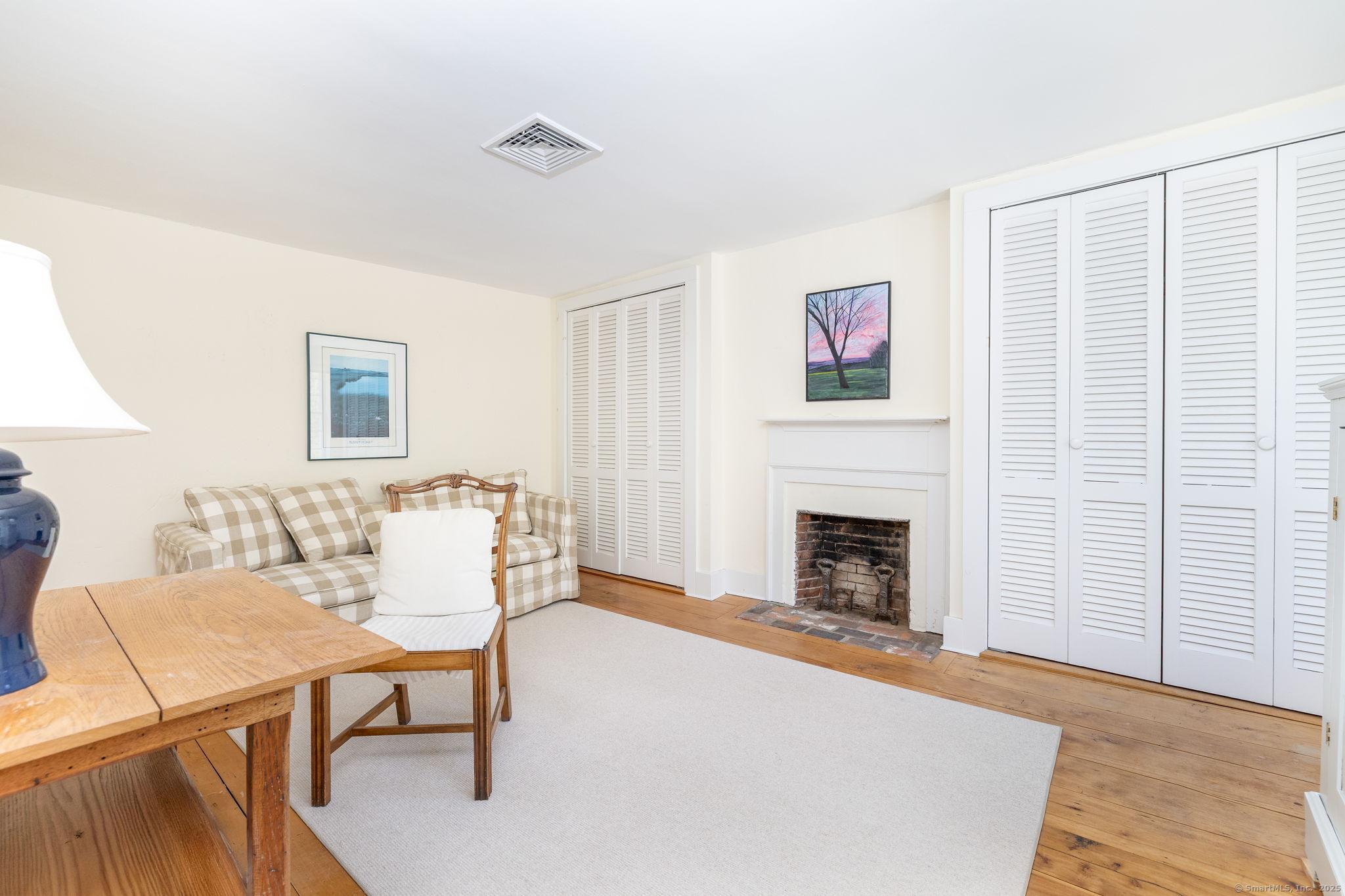 24 Dings, New Hartford, Connecticut 06057