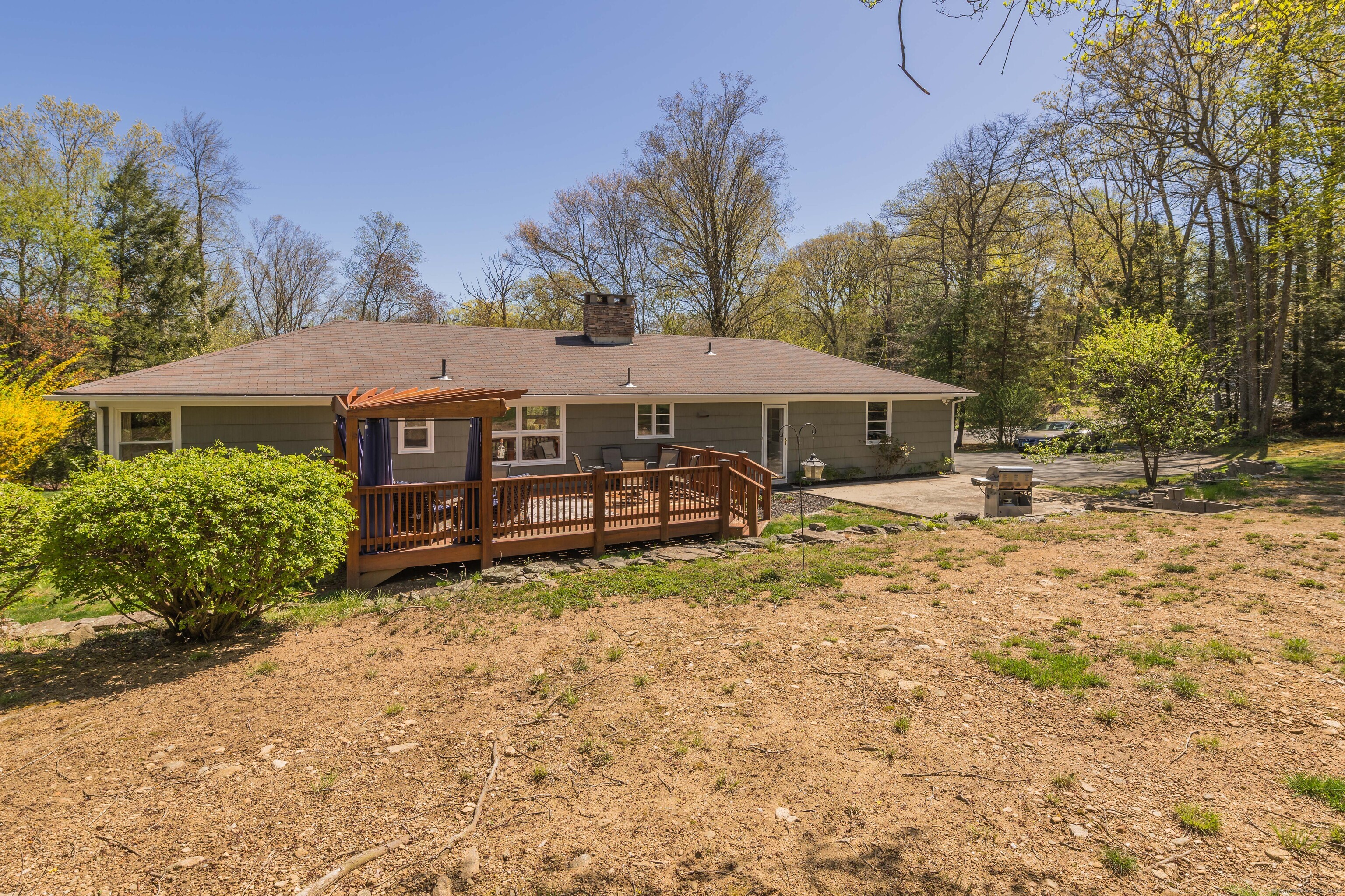 97 Doolittle, Bethany, Connecticut 06524