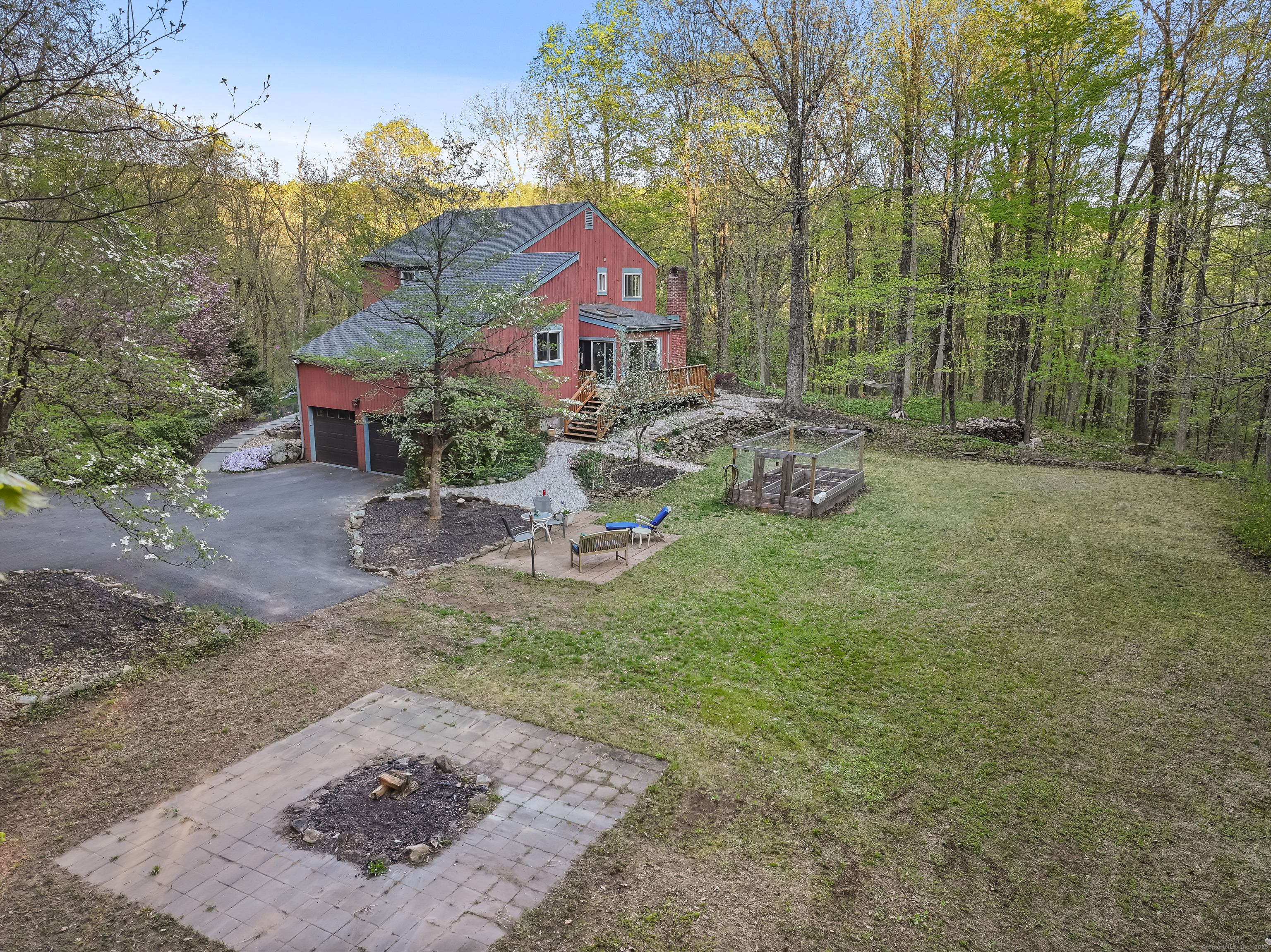 14 Parsons, Redding, Connecticut 06896