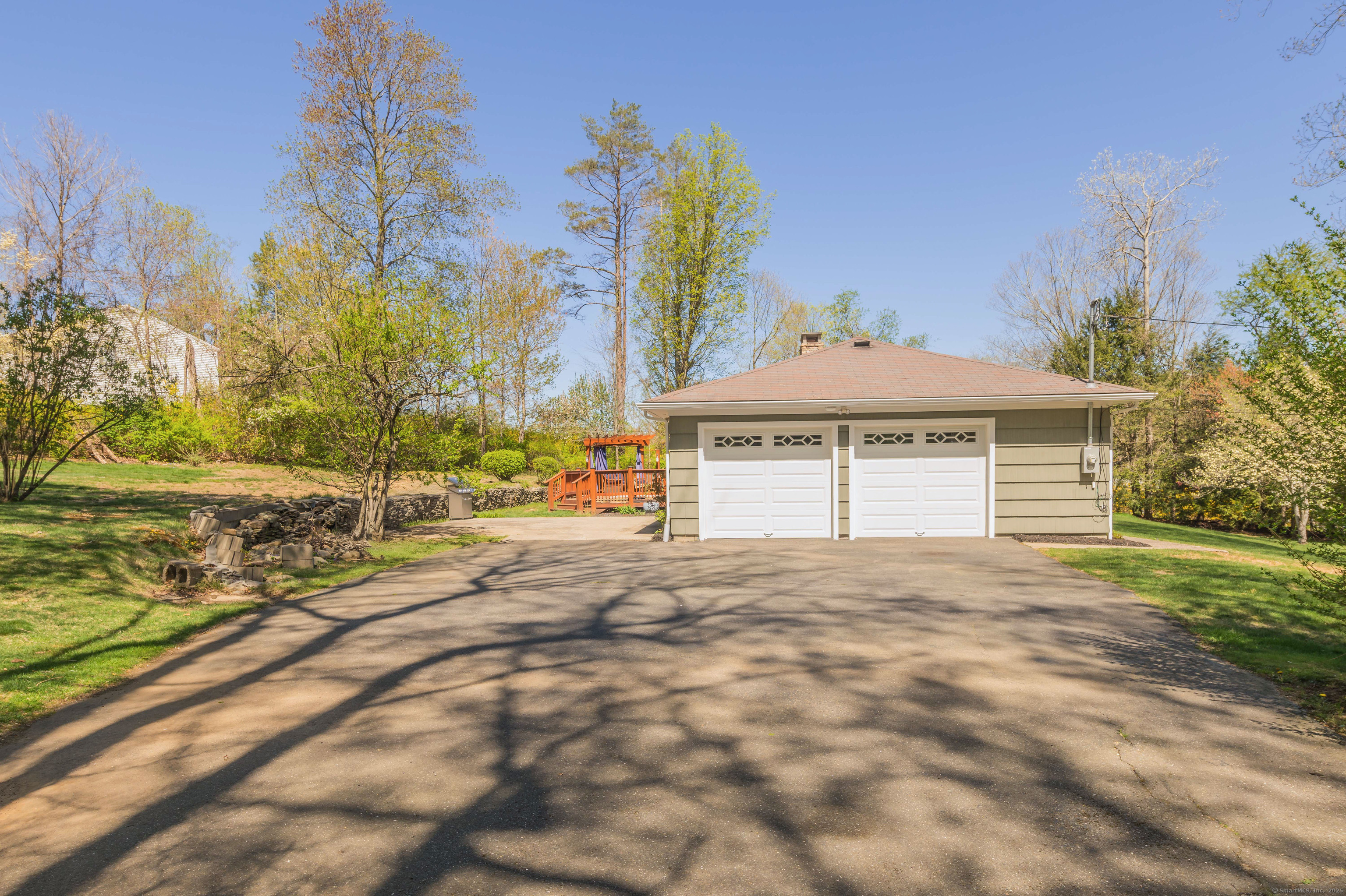 97 Doolittle, Bethany, Connecticut 06524