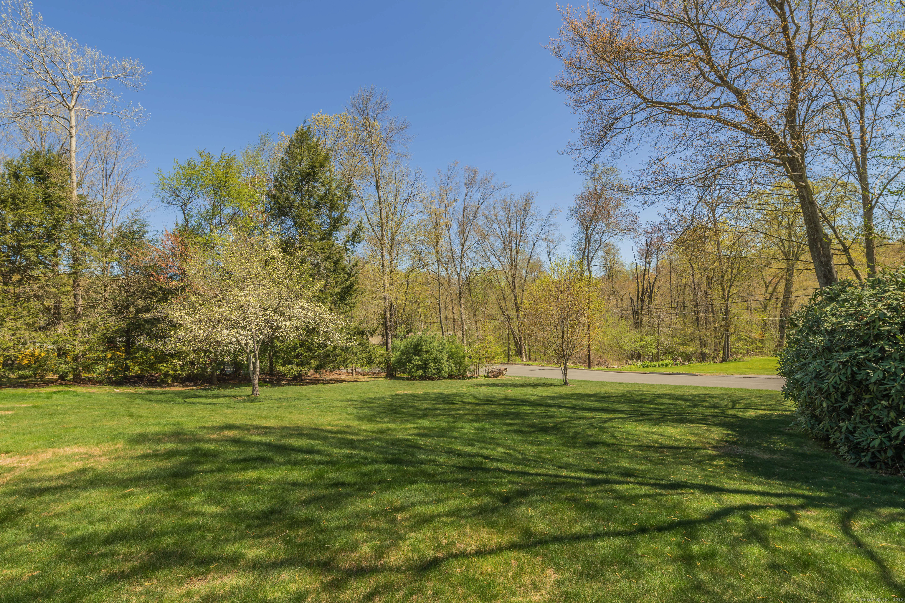 97 Doolittle, Bethany, Connecticut 06524