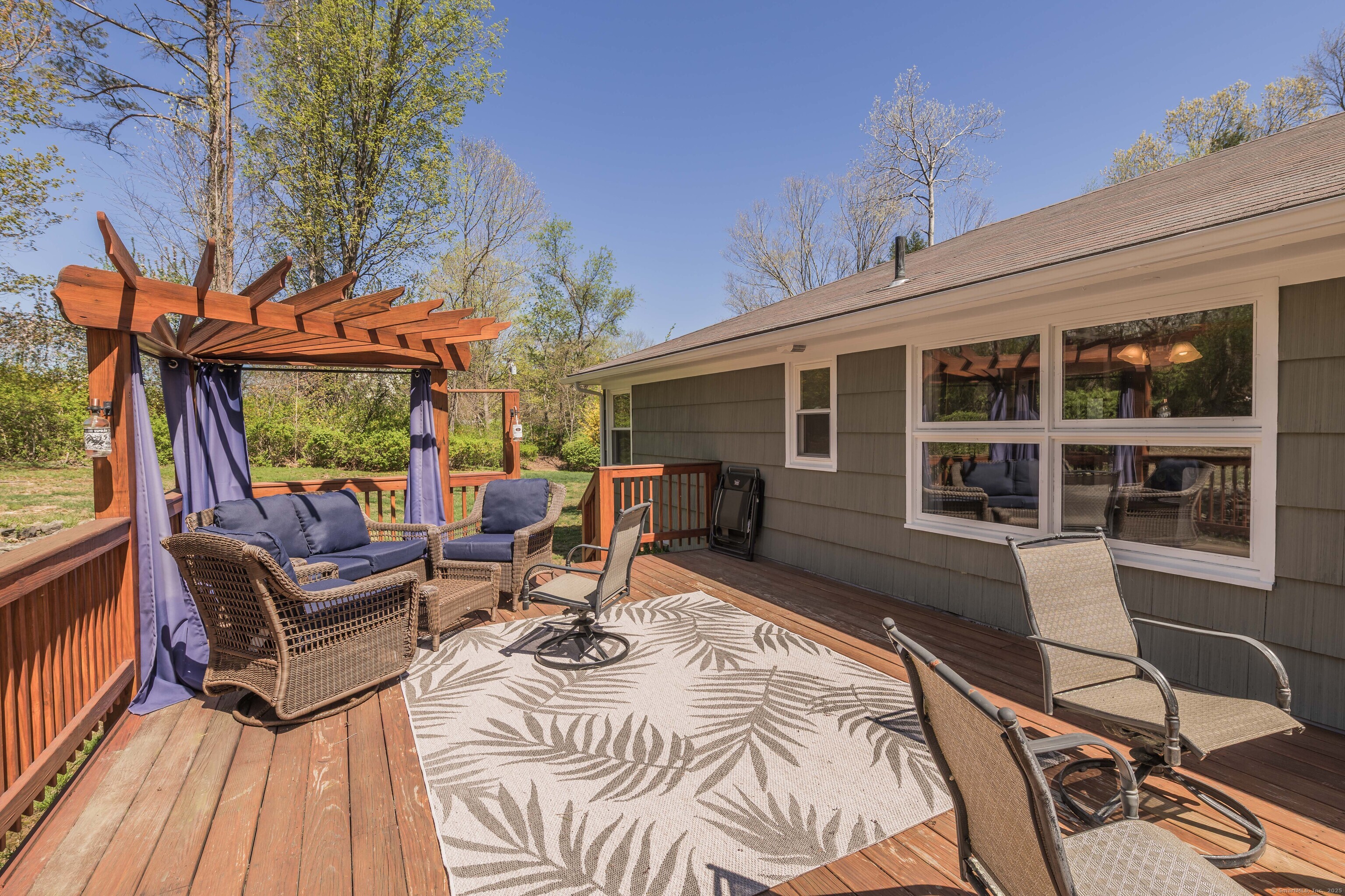 97 Doolittle, Bethany, Connecticut 06524